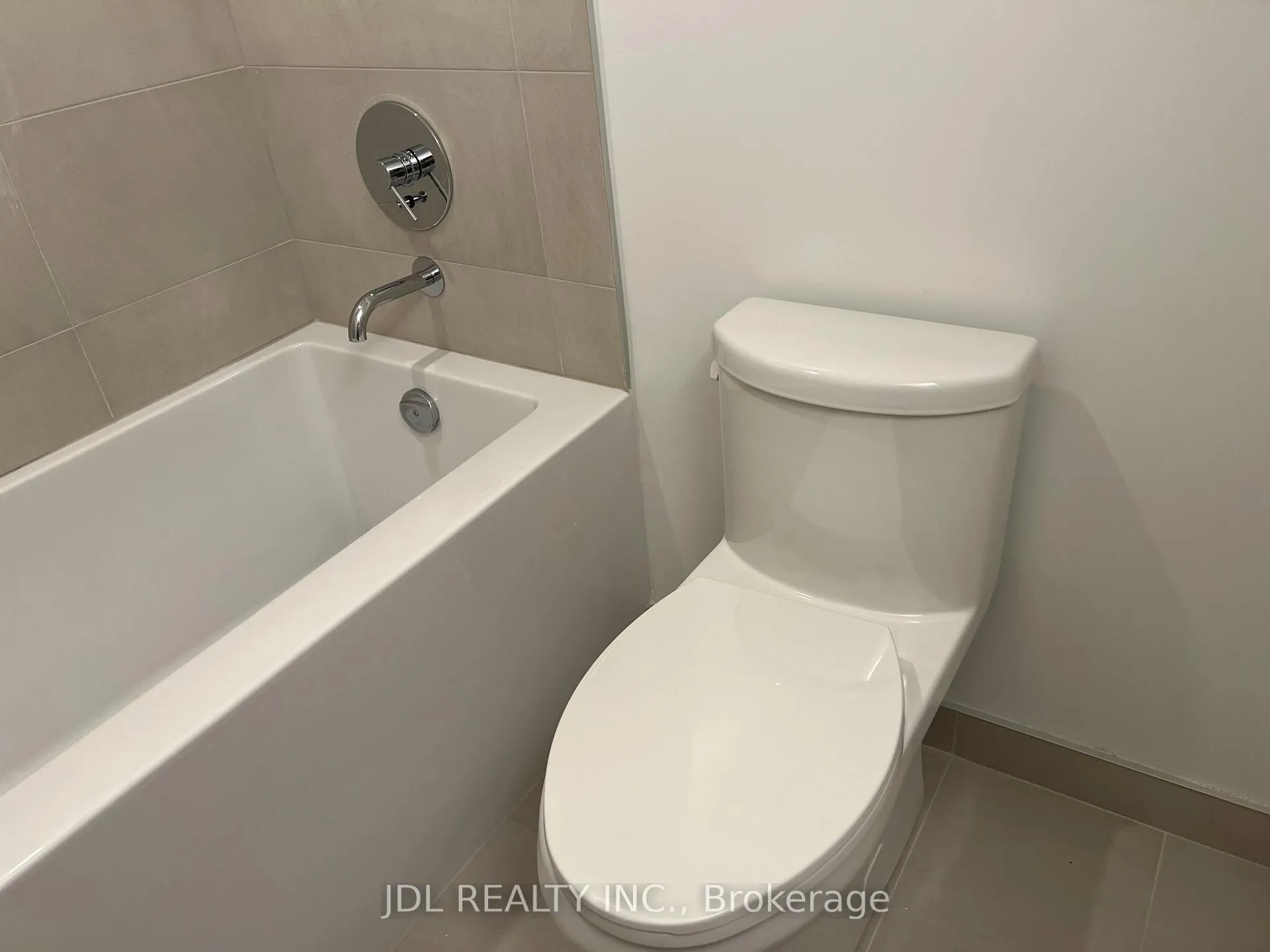 Photo 27 of Unit 3803, 7890 Jane Street, Vaughan, Vaughan Corporate Centre — HOMEH