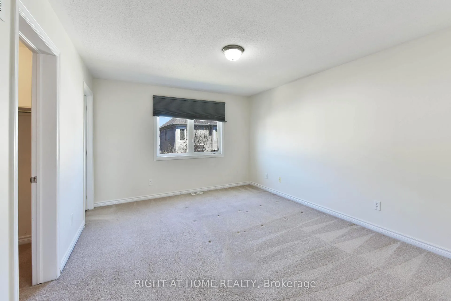 Photo 15 of 348 Gallantry Way, Ottawa, Stittsville (North) — HOMEH