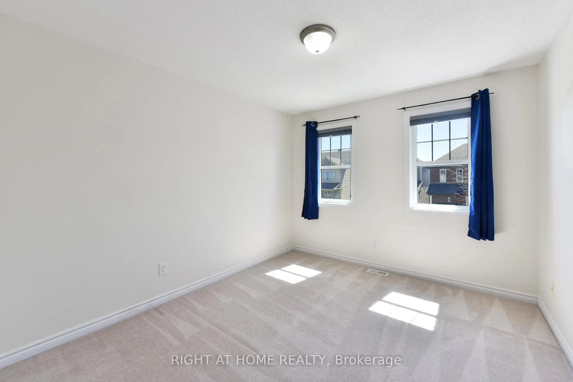 Photo 20 of 348 Gallantry Way, Ottawa, Stittsville (North) — HOMEH