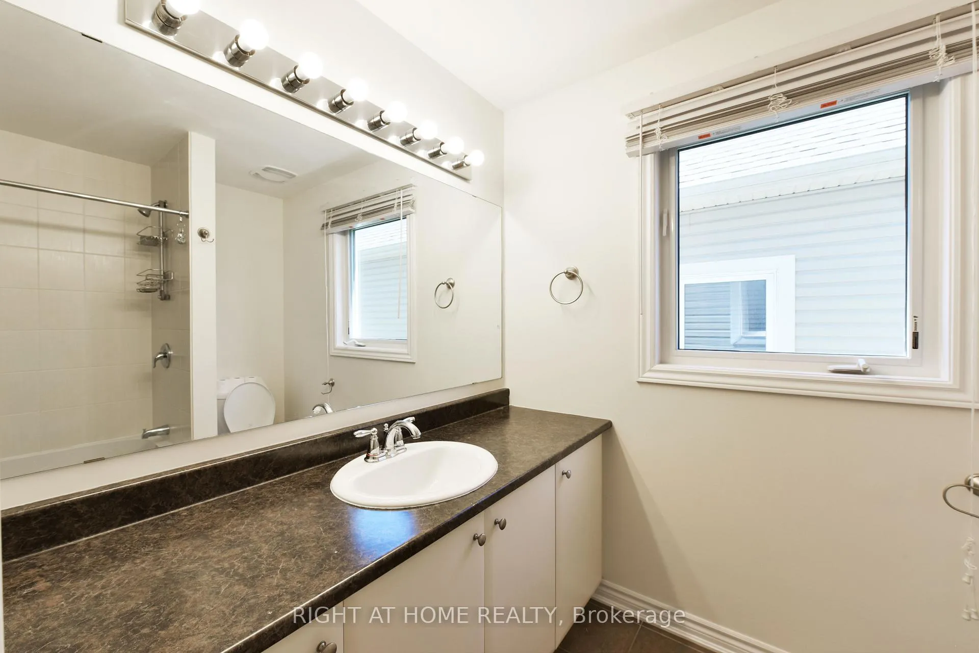 Photo 24 of 348 Gallantry Way, Ottawa, Stittsville (North) — HOMEH