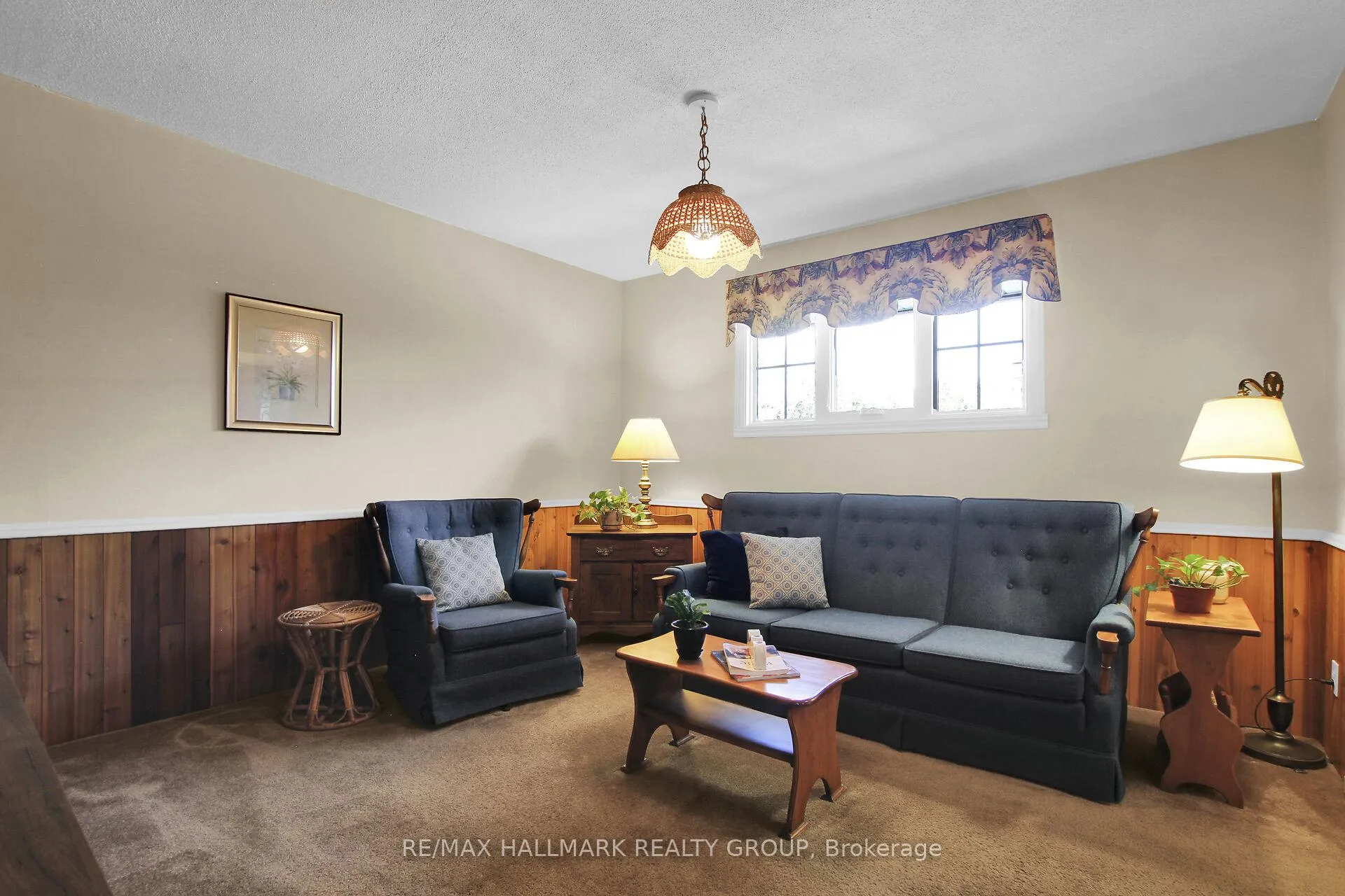 Photo 19 of 1320 Rustic Drive, Ottawa, Parkway Park — HOMEH