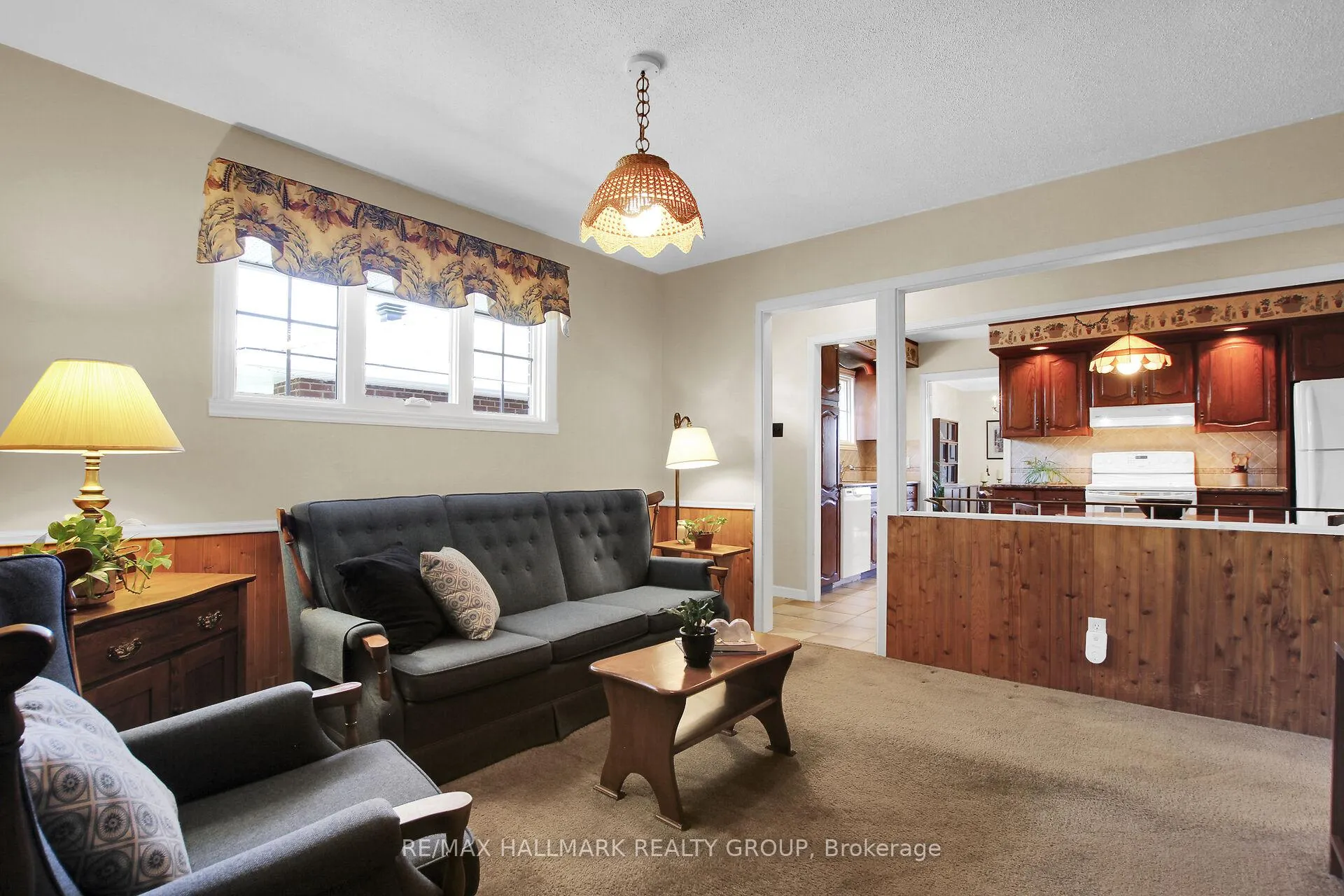 Photo 20 of 1320 Rustic Drive, Ottawa, Parkway Park — HOMEH