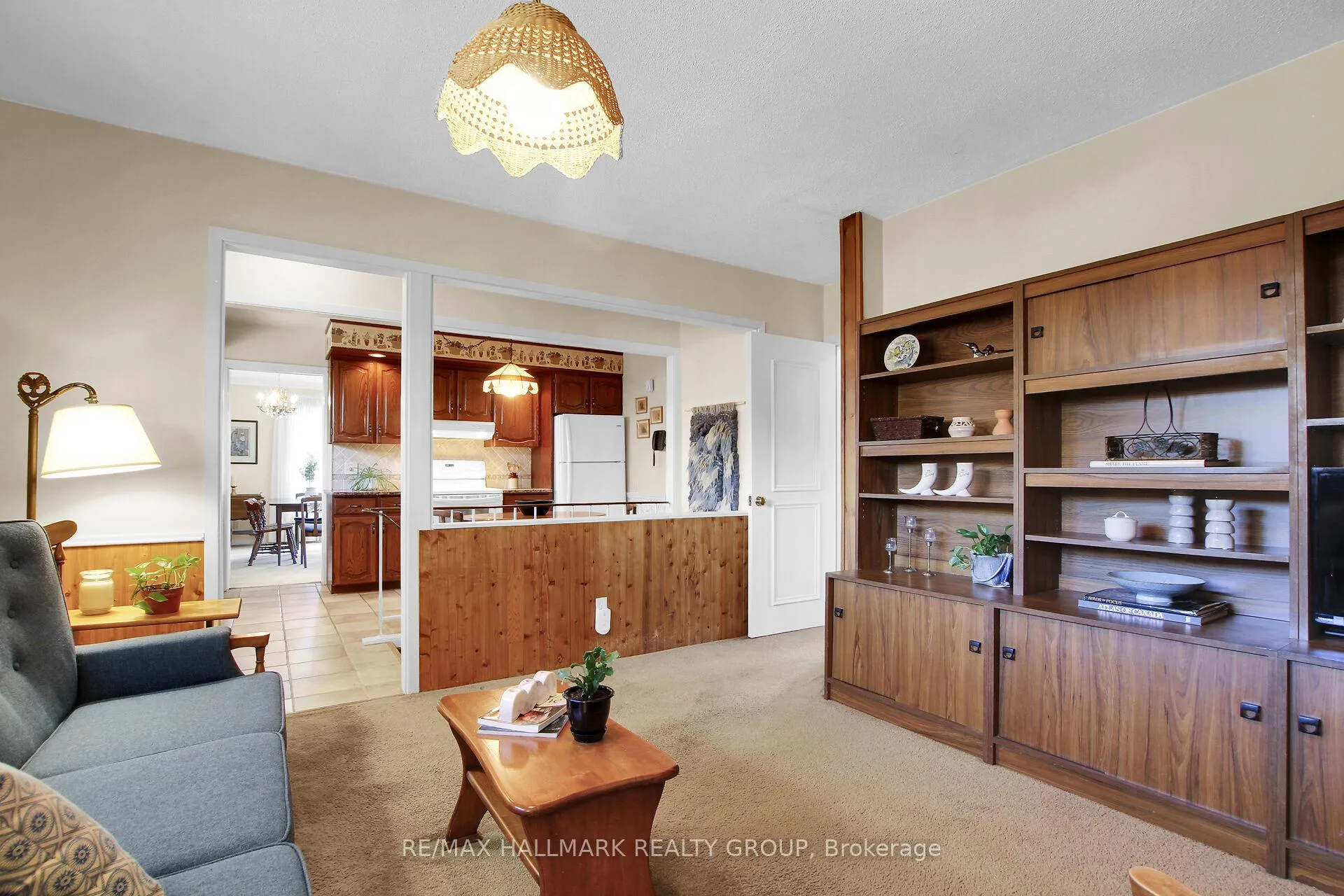 Photo 21 of 1320 Rustic Drive, Ottawa, Parkway Park — HOMEH