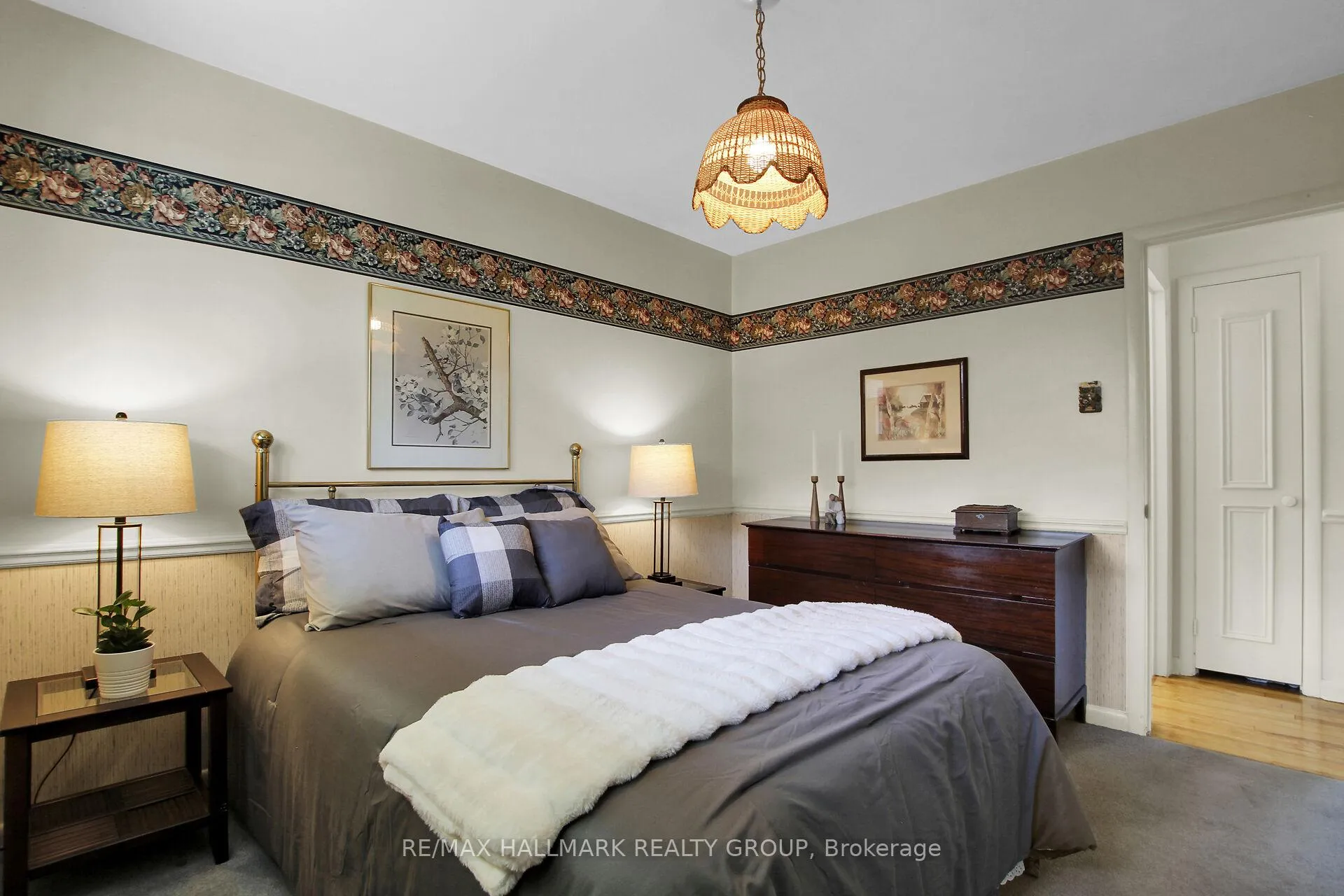 Photo 23 of 1320 Rustic Drive, Ottawa, Parkway Park — HOMEH