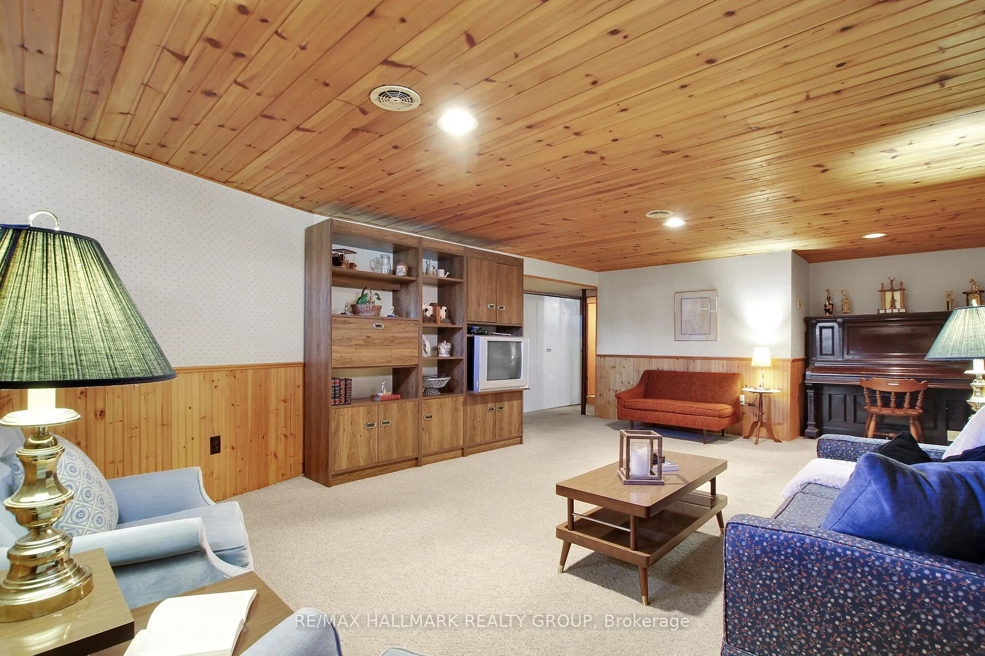 Photo 31 of 1320 Rustic Drive, Ottawa, Parkway Park — HOMEH