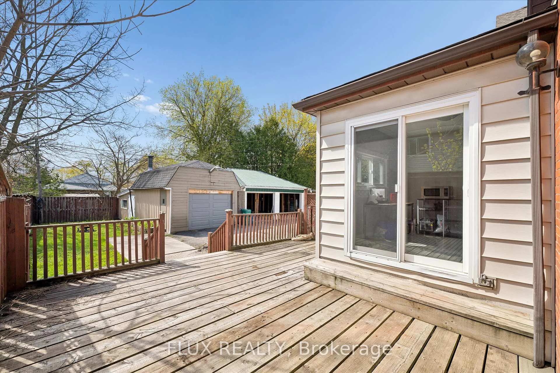 Photo 29 of 367 Victoria Street S, Kitchener, Cherry Hill — HOMEH