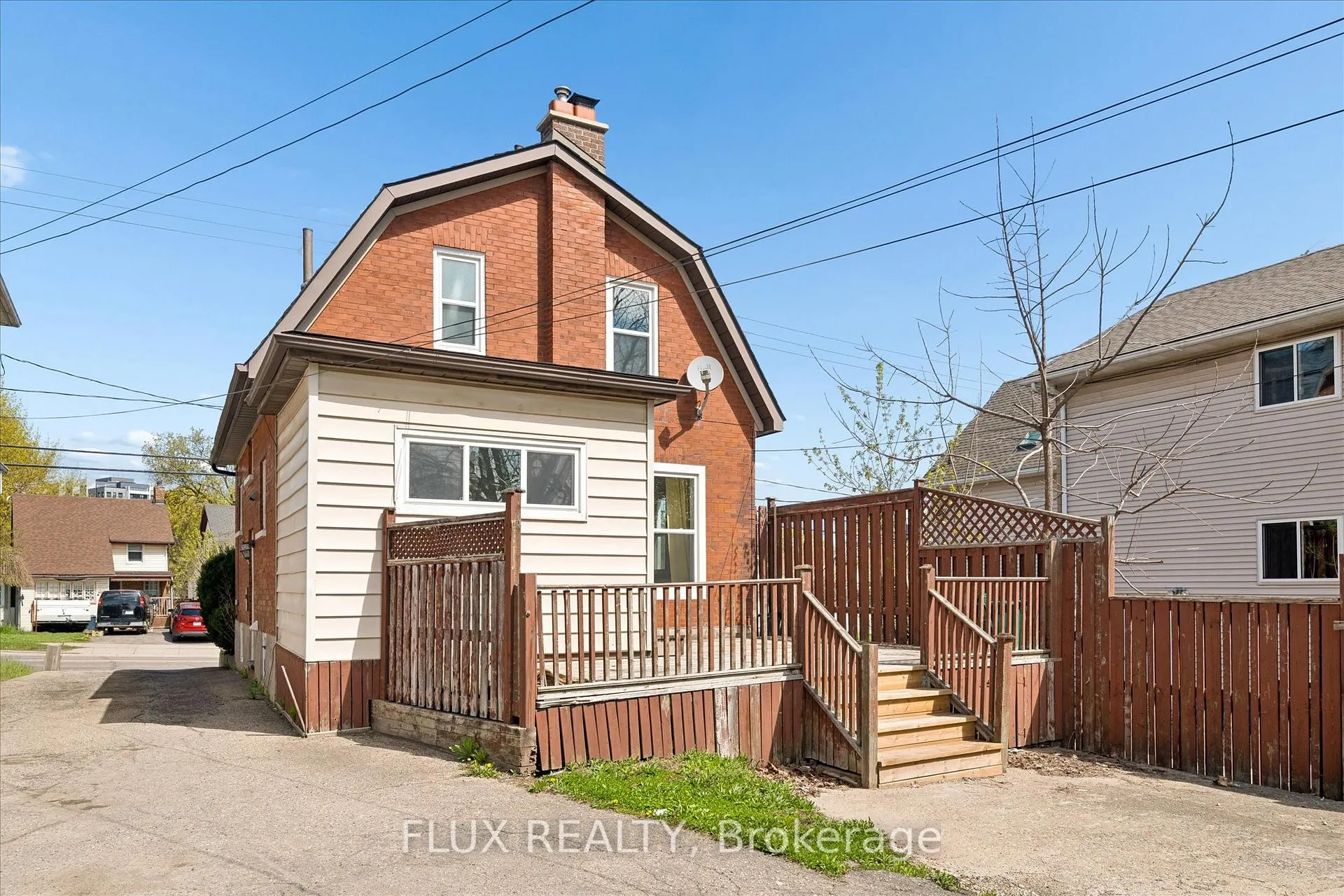 Photo 32 of 367 Victoria Street S, Kitchener, Cherry Hill — HOMEH