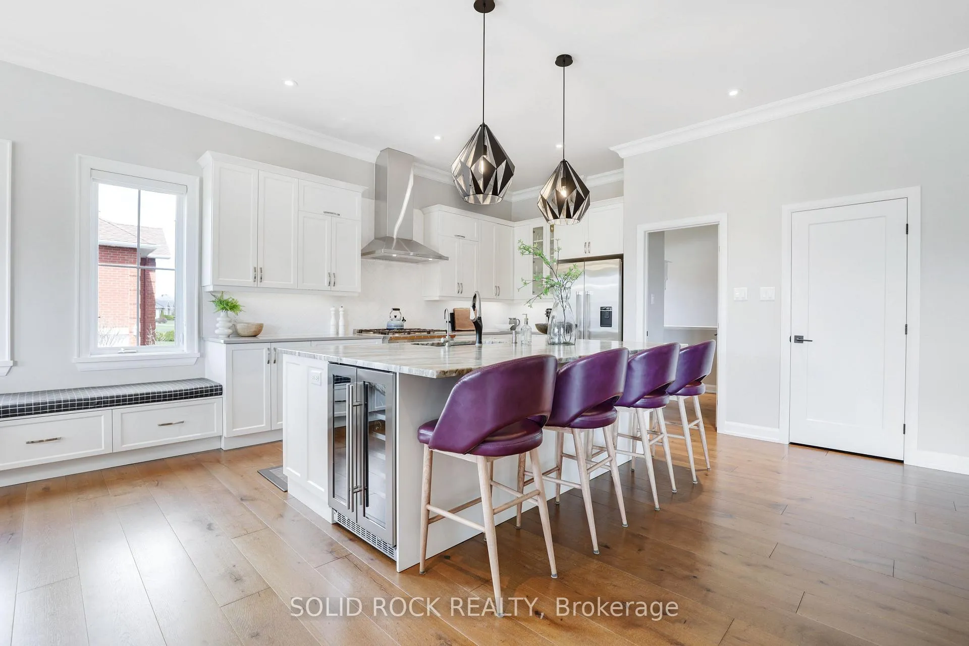 Photo 11 of 6541 Blossom Trail Drive, Ottawa, Greely — HOMEH