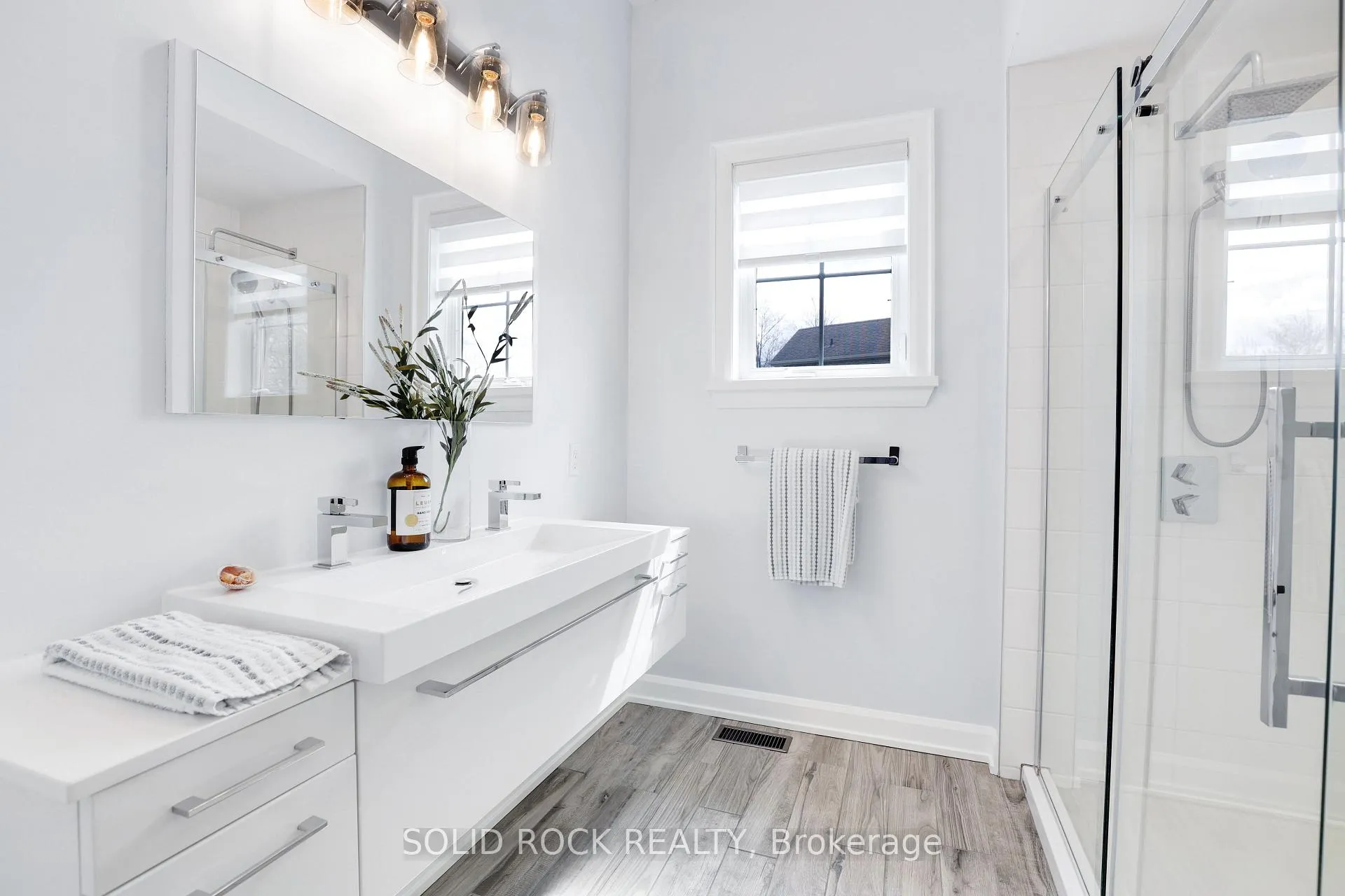 Photo 22 of 6541 Blossom Trail Drive, Ottawa, Greely — HOMEH