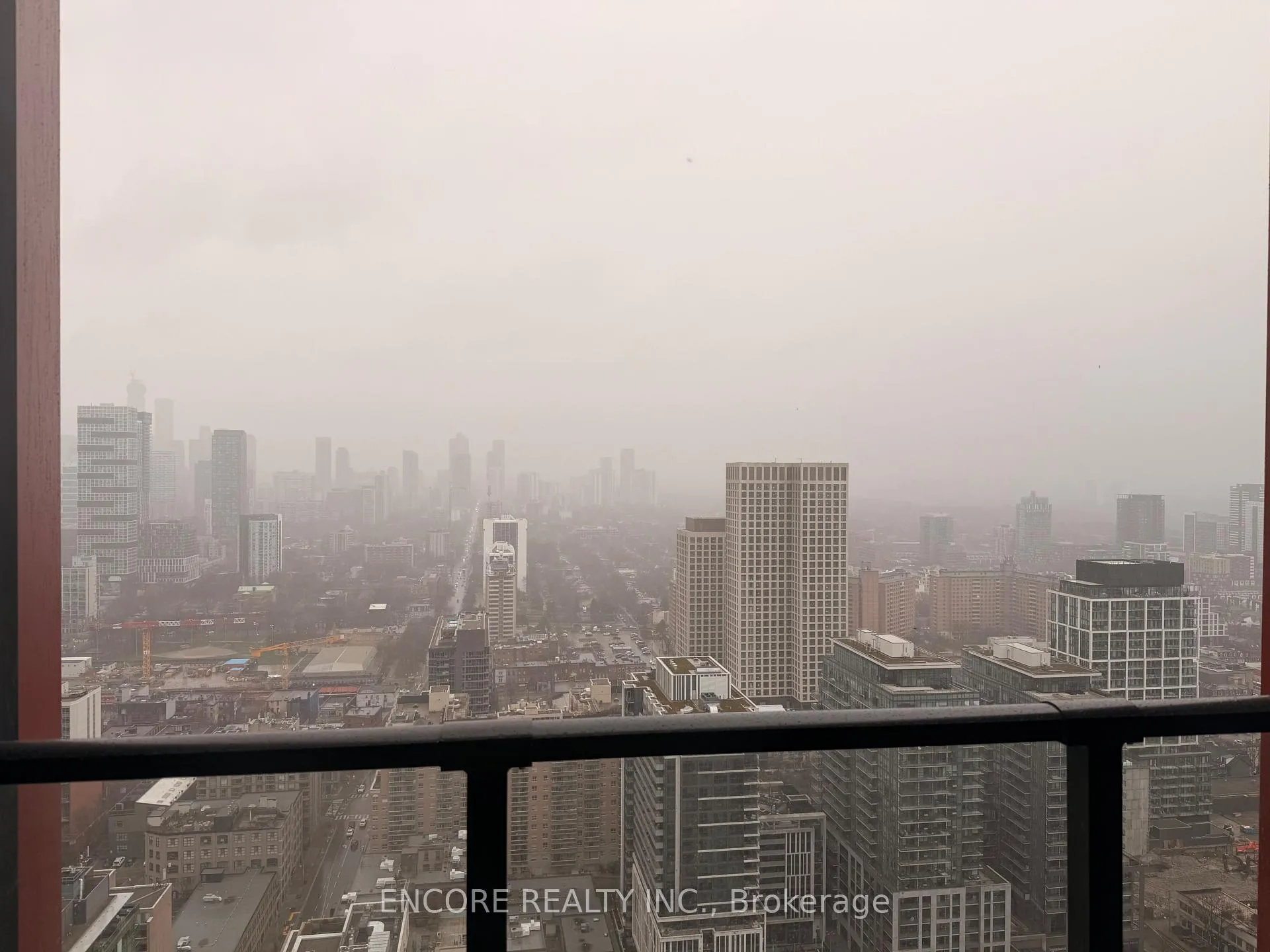 Photo 6 of Unit 4002, 180 Front Street E, Toronto, Moss Park — HOMEH