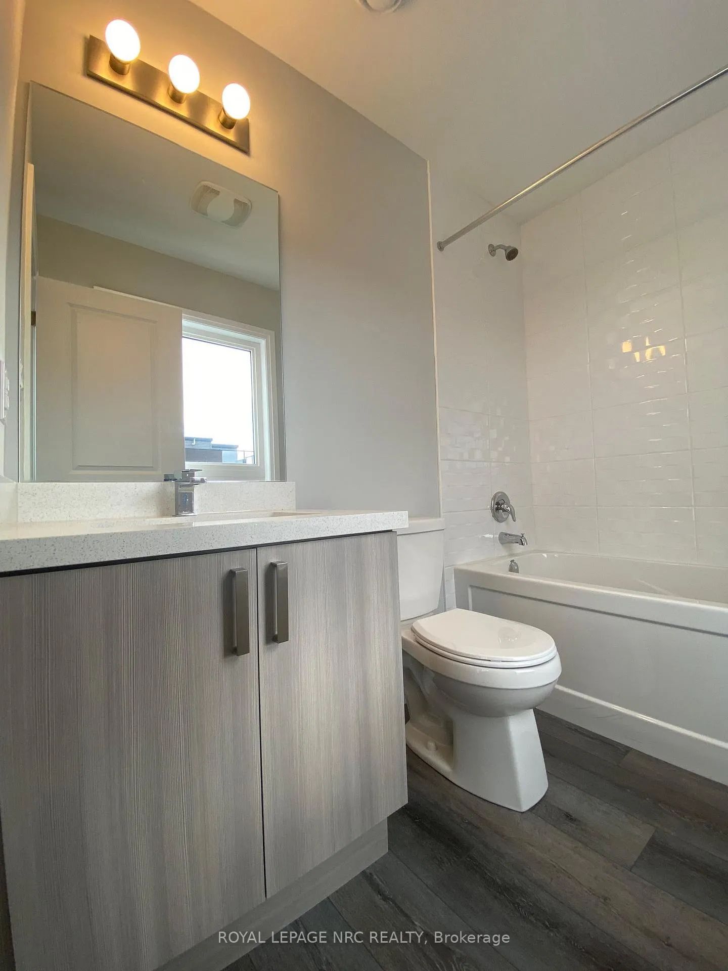 Photo 18 of Unit 28, 6705 Cropp Street, Niagara Falls, Morrison — HOMEH