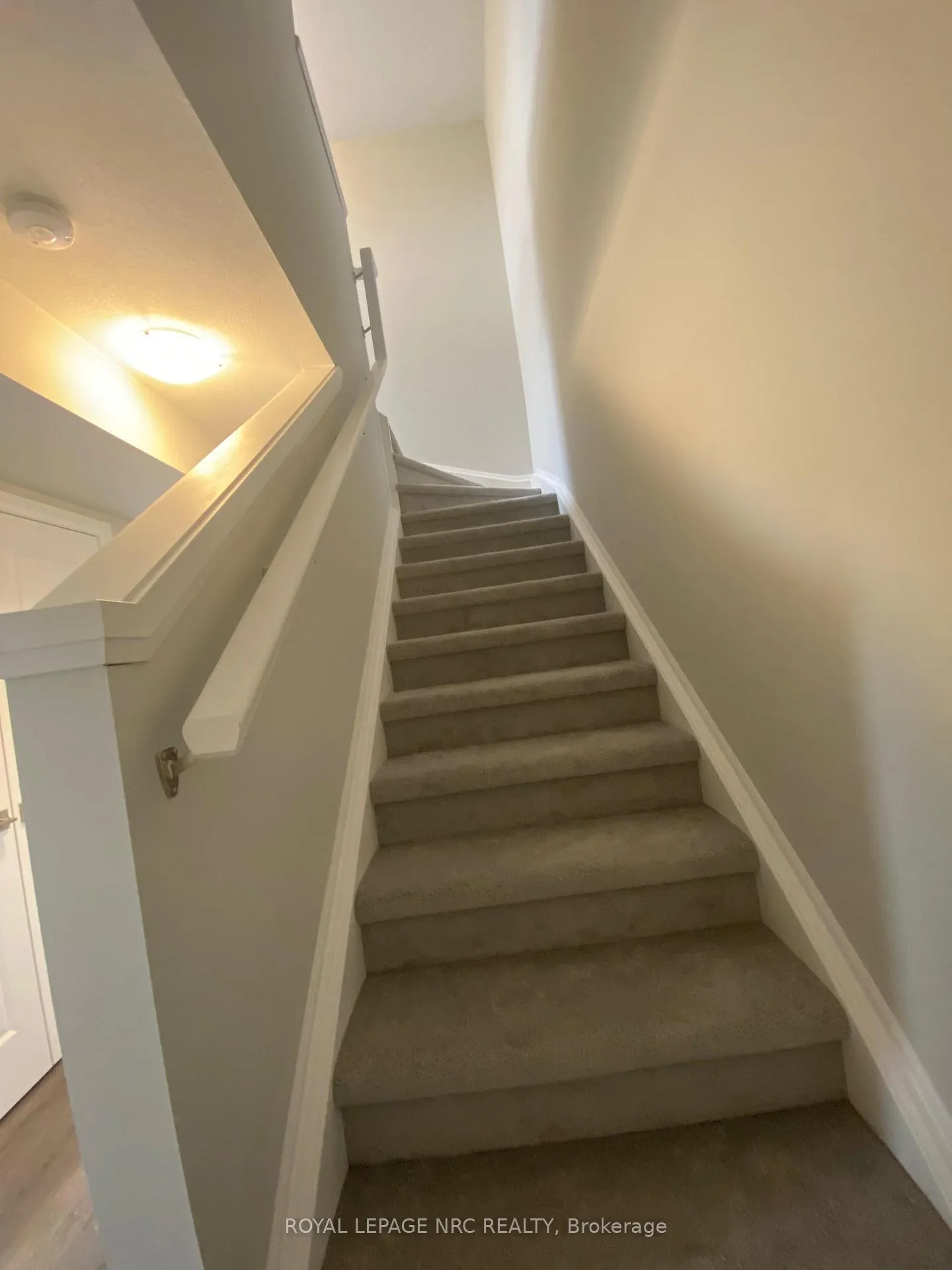 Photo 20 of Unit 28, 6705 Cropp Street, Niagara Falls, Morrison — HOMEH