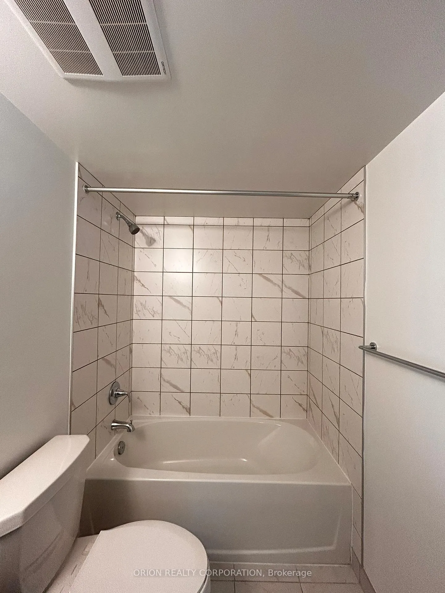 Photo 8 of Unit 912, 1010 Sandy Beach Road, Pickering, Bay Ridges — HOMEH