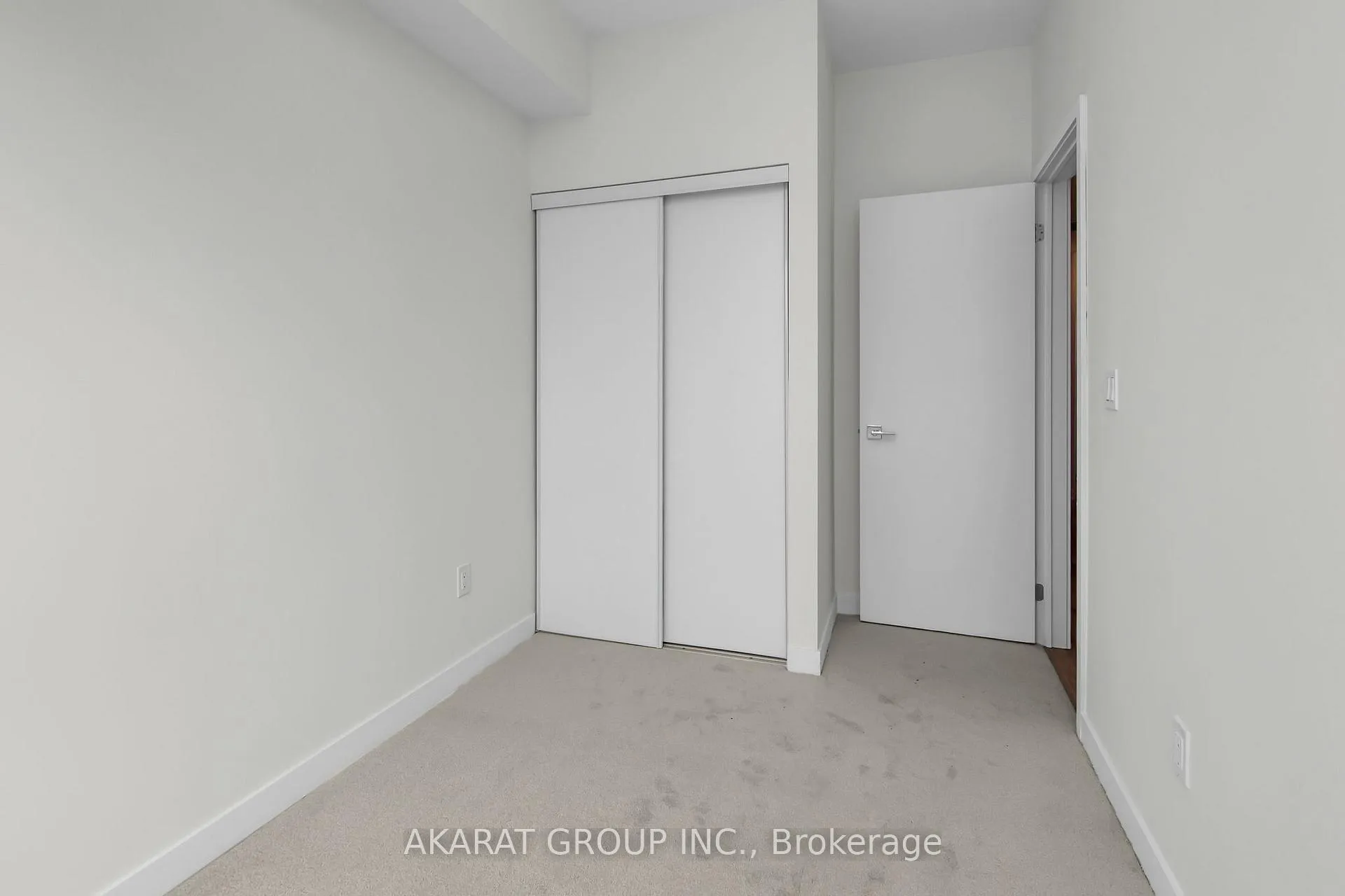 Photo 15 of Unit 13, 498 Plains Road E, Burlington, LaSalle — HOMEH