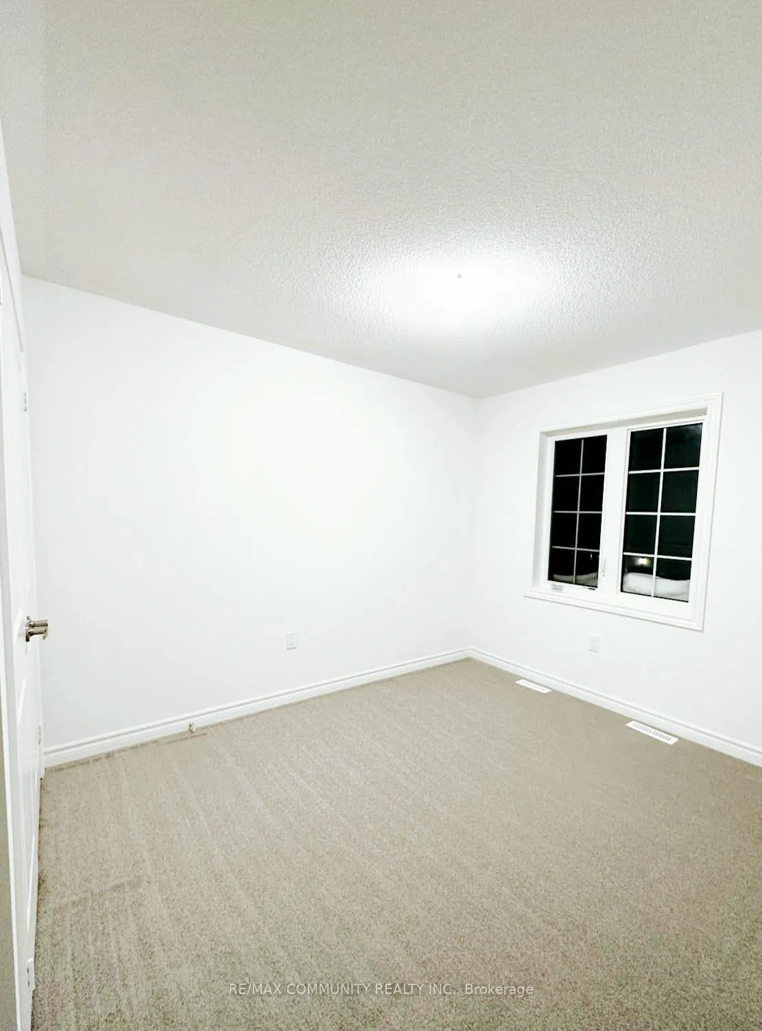 Photo 6 of 100 Stocks Avenue, Southgate — HOMEH