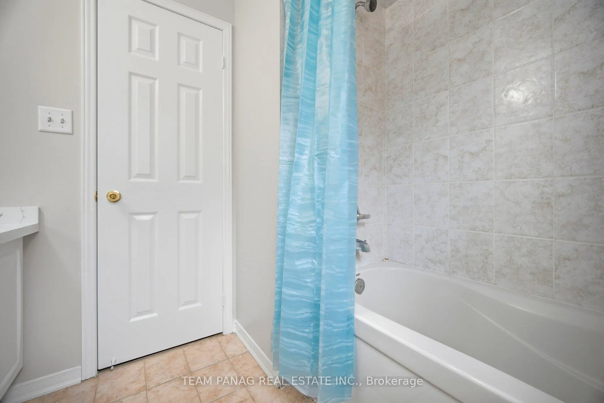 Photo 28 of 87 Sleightholme Crescent, Brampton, Bram East — HOMEH