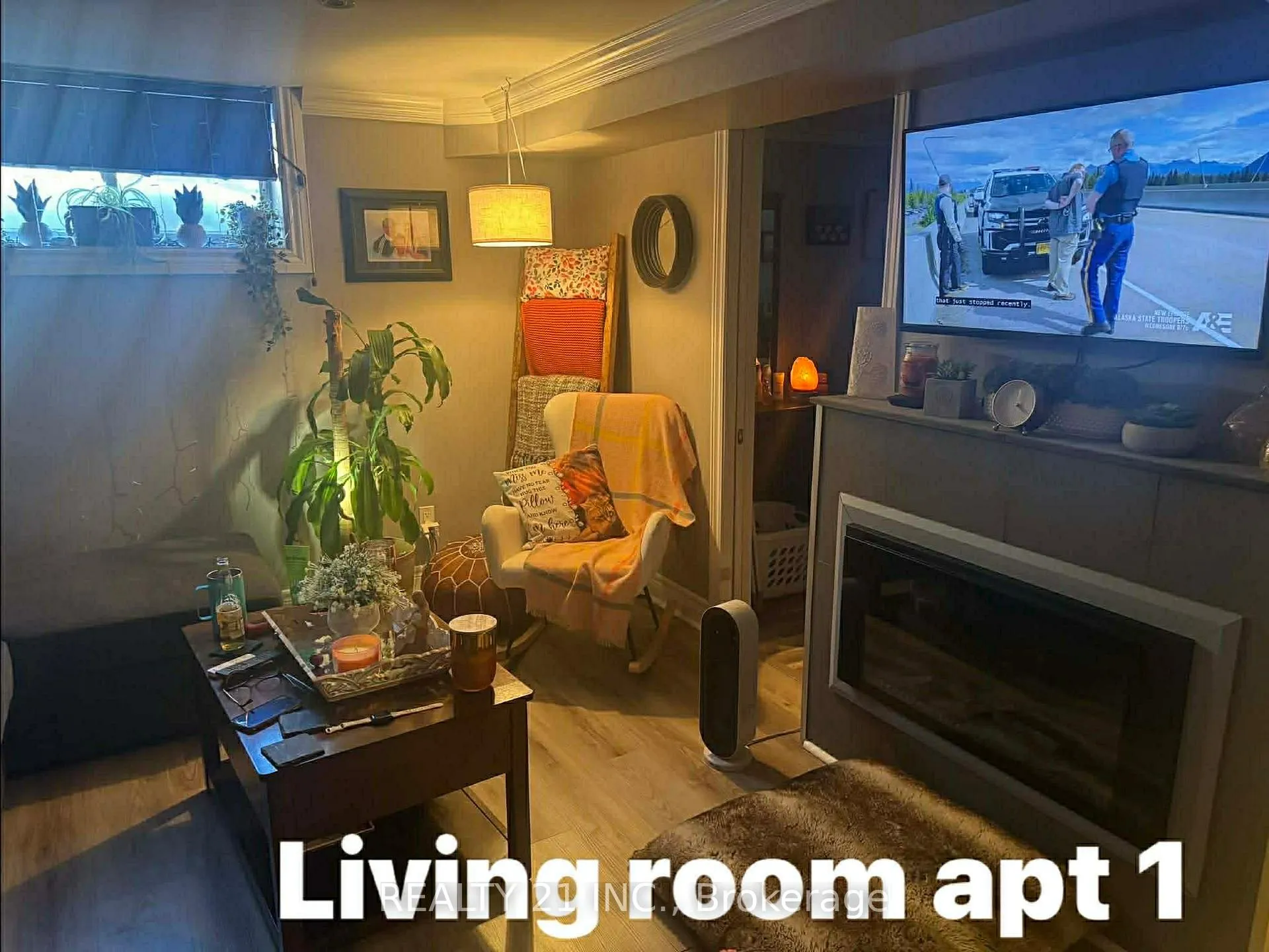 Photo 4 of Unit Basement, 817 Sanok Drive, Pickering, West Shore — HOMEH