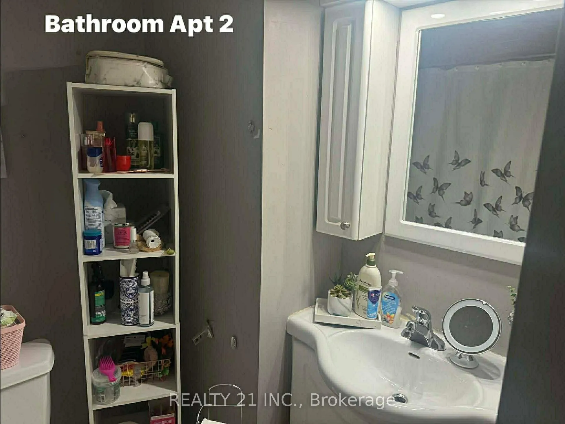 Photo 8 of Unit Basement, 817 Sanok Drive, Pickering, West Shore — HOMEH