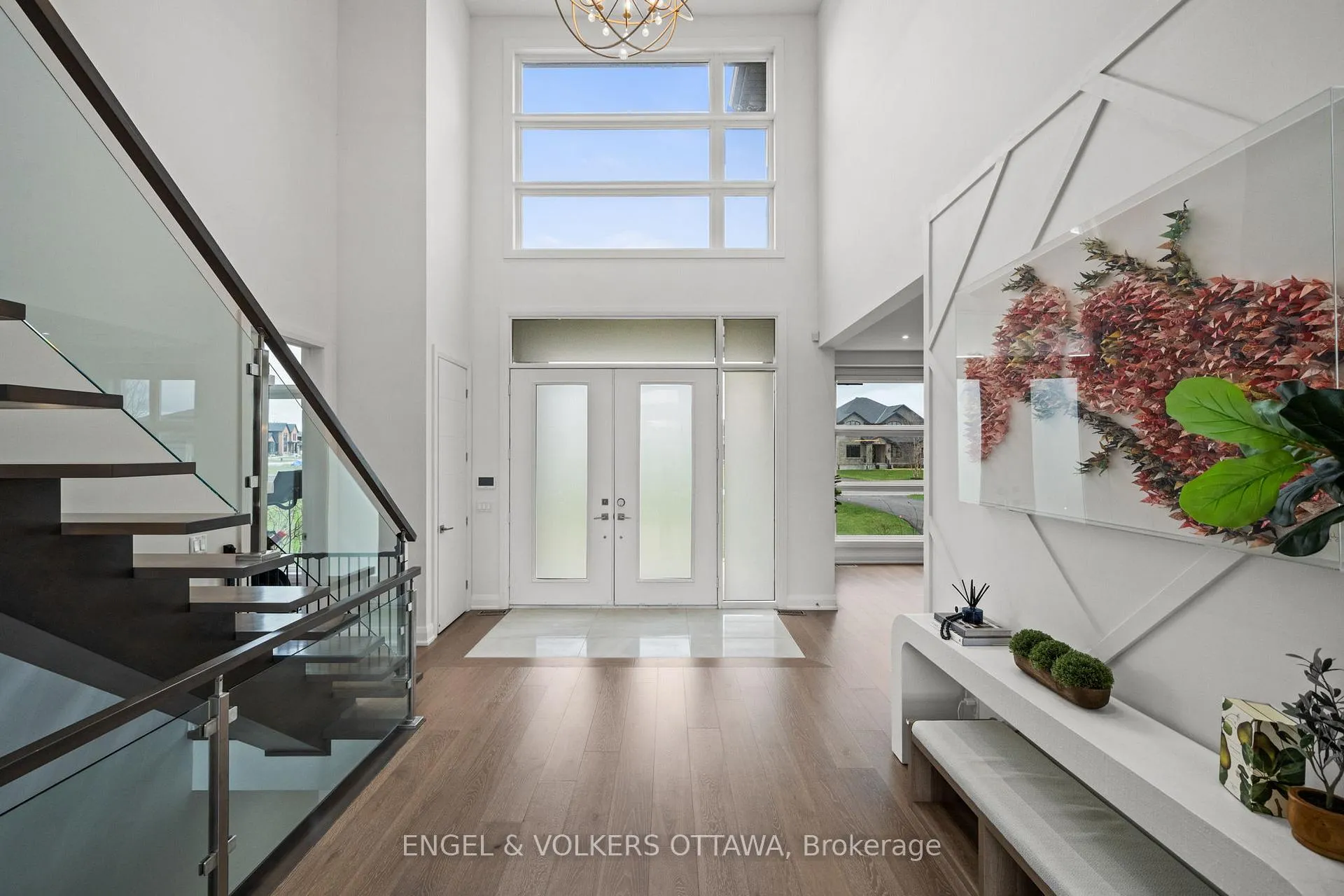 Photo 4 of 132 Dunblane Way, Ottawa, Manotick Village & Manotick Estates — HOMEH