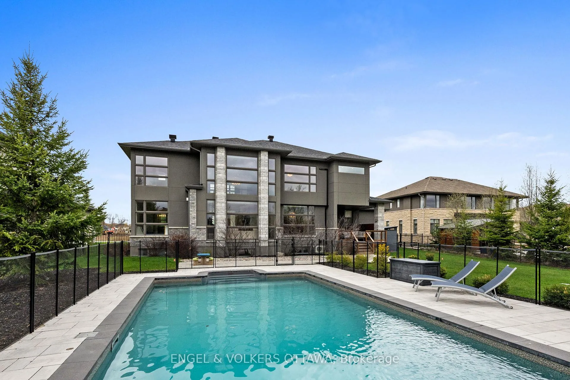Photo 47 of 132 Dunblane Way, Ottawa, Manotick Village & Manotick Estates — HOMEH