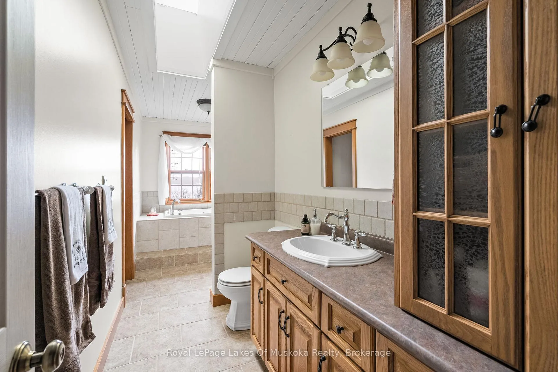 Photo 18 of 3149 520 Highway, Magnetawan — HOMEH