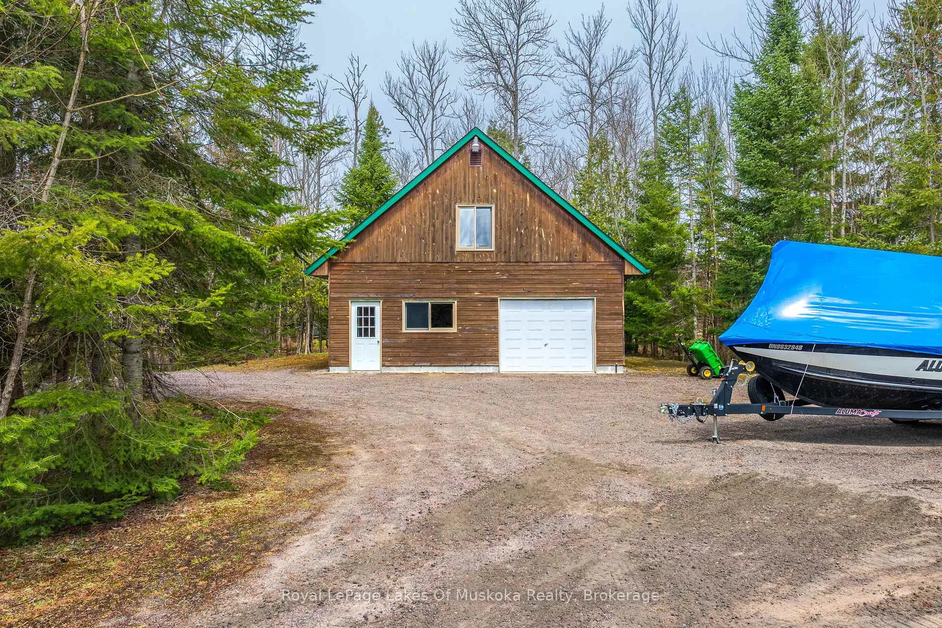 Photo 46 of 3149 520 Highway, Magnetawan — HOMEH