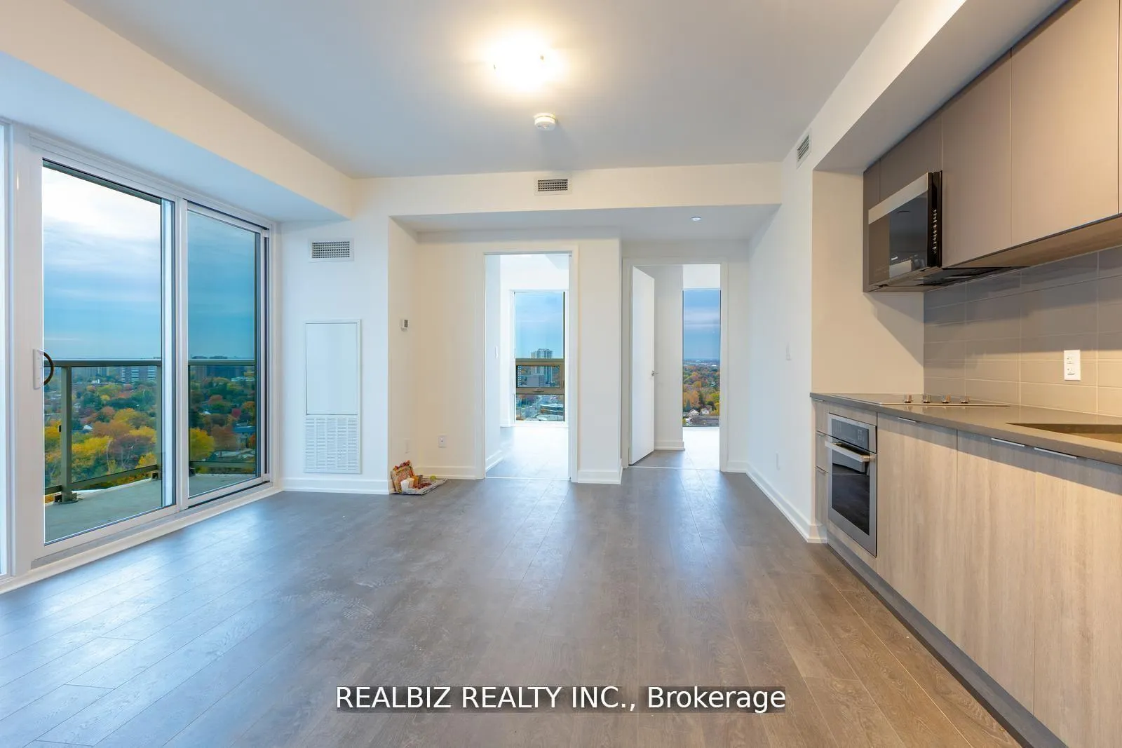 Photo 9 of Unit 2003, 2033 Kennedy Road, Scarborough, Agincourt South-Malvern West — HOMEH