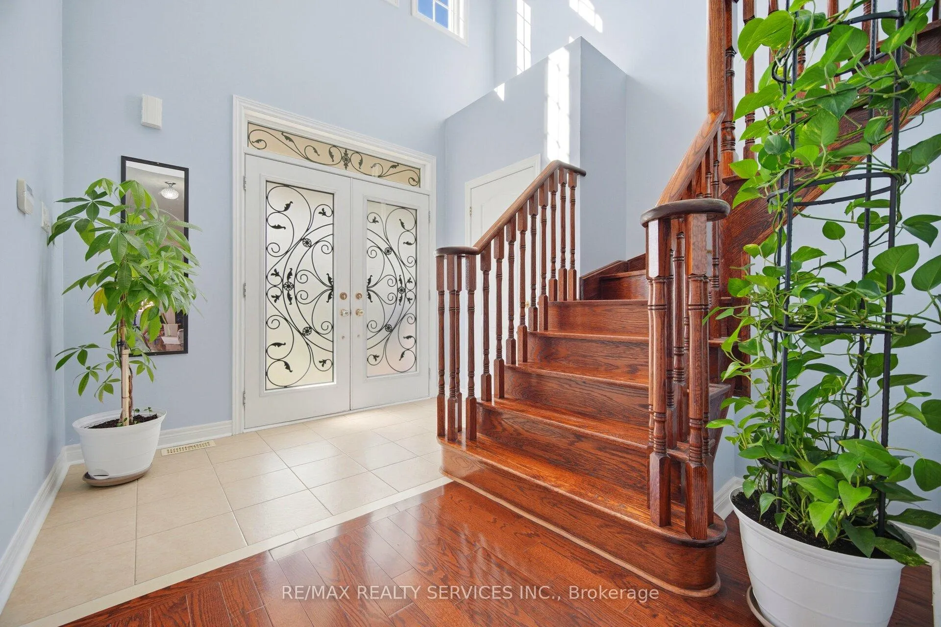 Photo 4 of 22 Everingham Circle, Brampton, Sandringham-Wellington — HOMEH