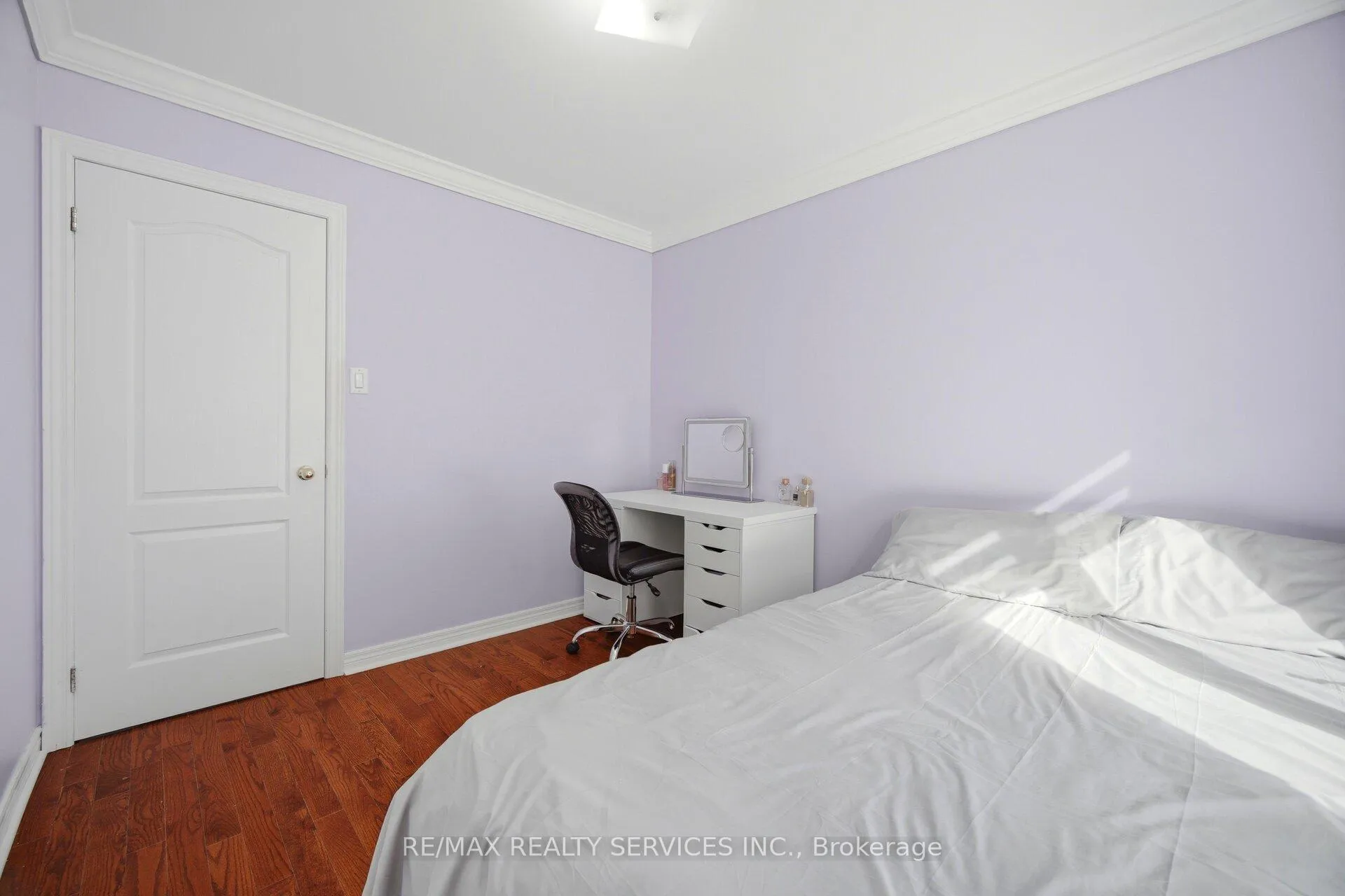 Photo 34 of 22 Everingham Circle, Brampton, Sandringham-Wellington — HOMEH