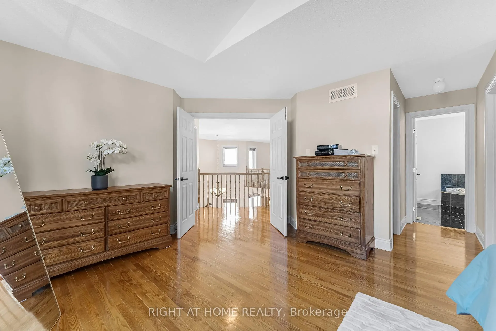 Photo 21 of 409 Beatrice Drive, Ottawa, Barrhaven - Longfields — HOMEH