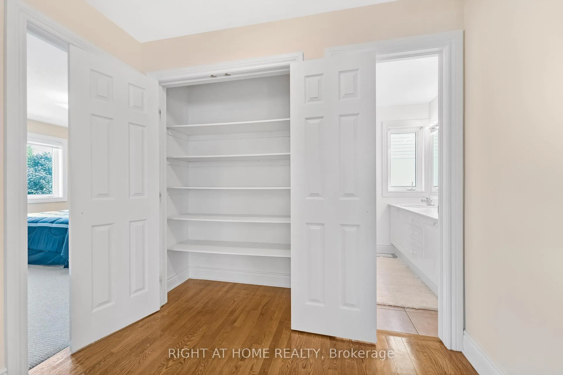 Photo 30 of 409 Beatrice Drive, Ottawa, Barrhaven - Longfields — HOMEH