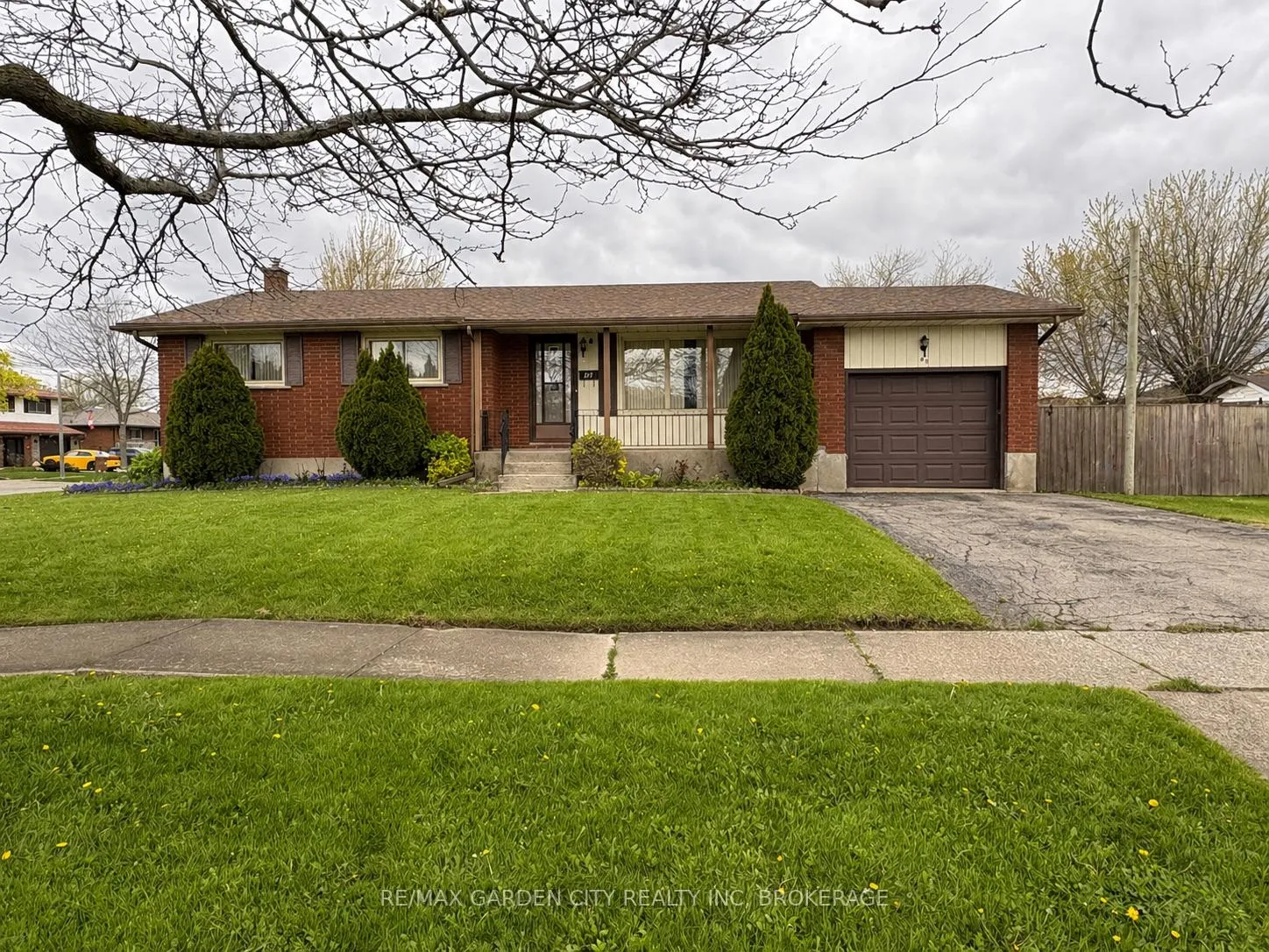 Photo 1 of 69 Strathmore Crescent, Welland, Lincoln/Crowland — HOMEH