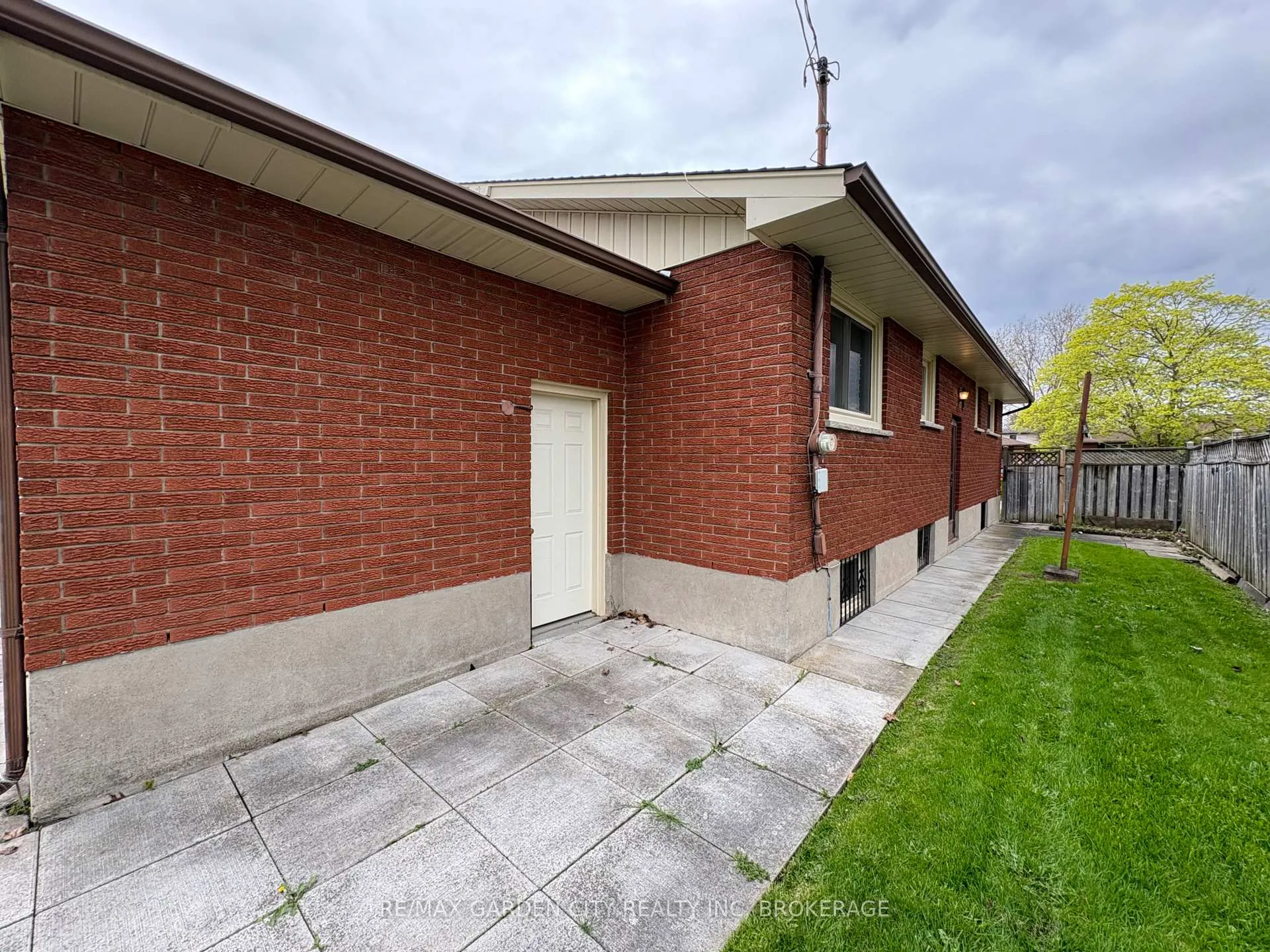 Photo 4 of 69 Strathmore Crescent, Welland, Lincoln/Crowland — HOMEH
