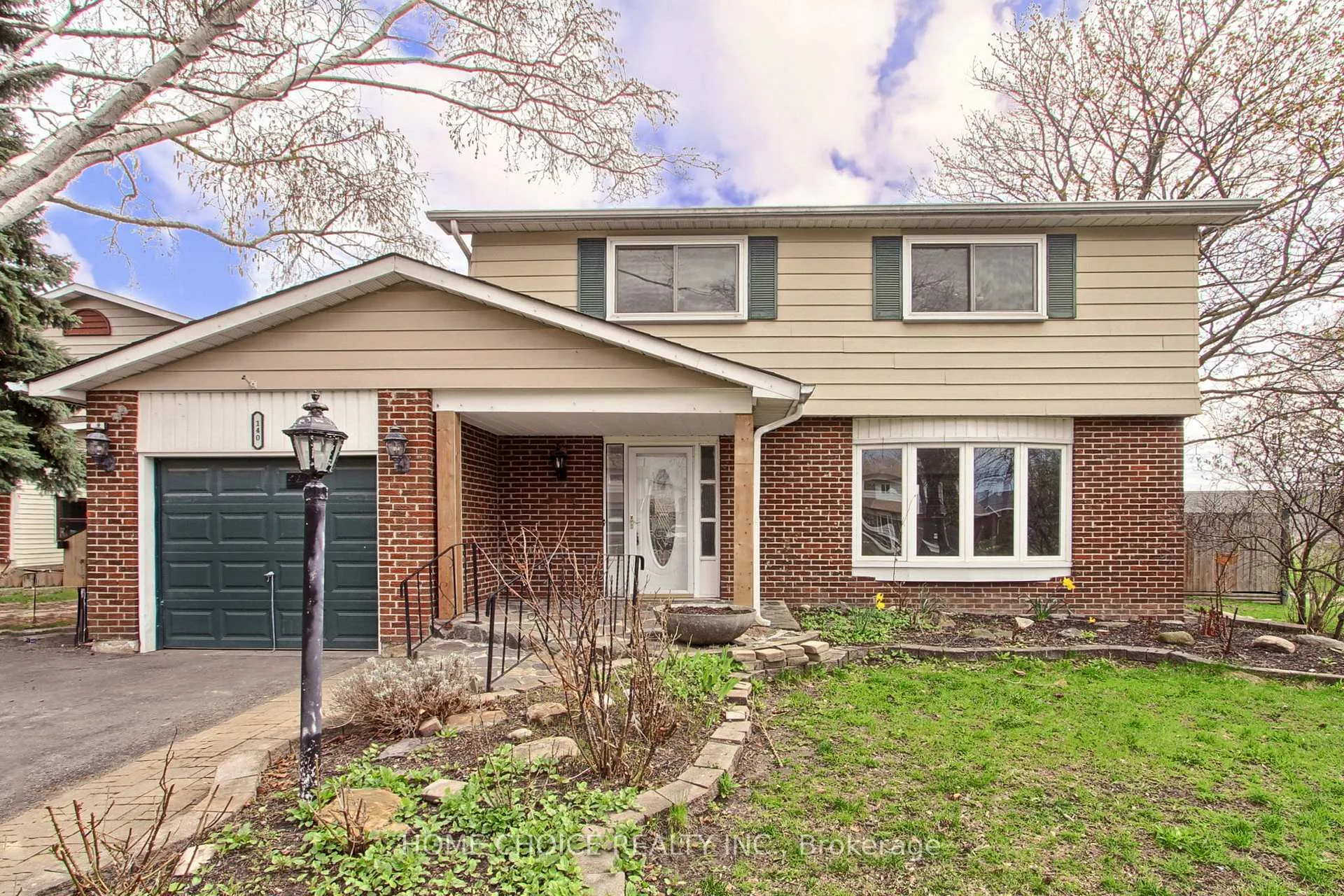 Photo 1 of 140 Michael Boulevard, Whitby, Lynde Creek — HOMEH