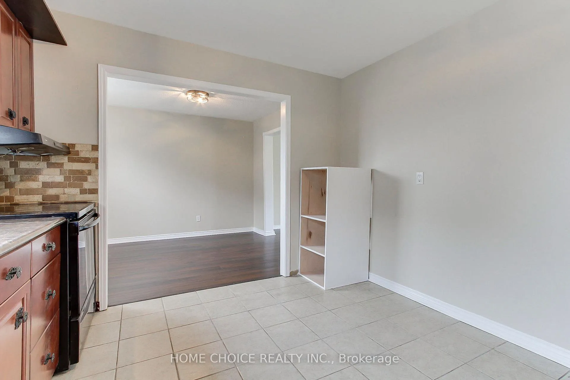 Photo 18 of 140 Michael Boulevard, Whitby, Lynde Creek — HOMEH