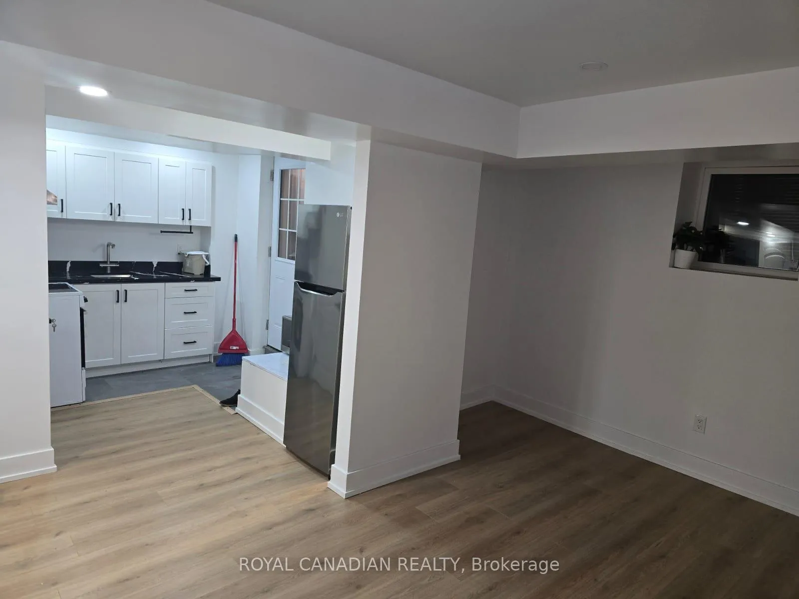 Photo 3 of Unit BSMT, 1569 Edgecroft Drive, Pickering, Duffin Heights — HOMEH