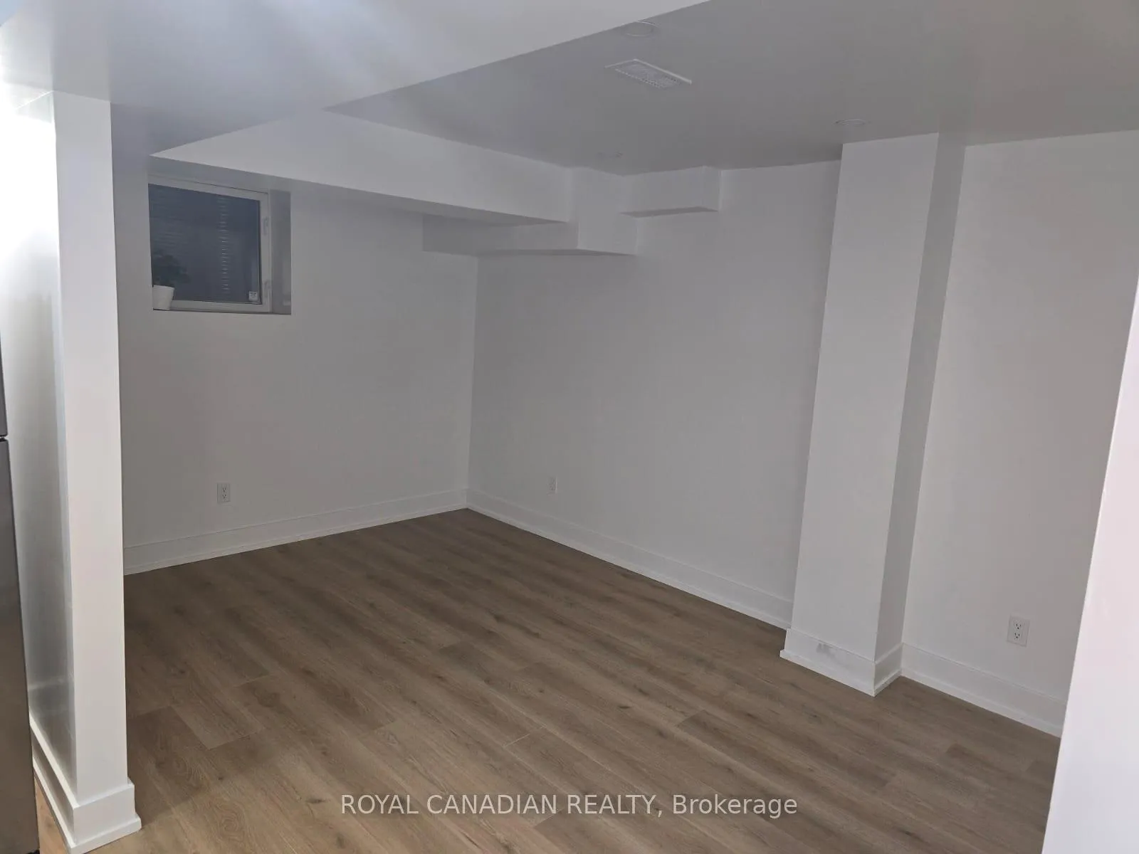 Photo 4 of Unit BSMT, 1569 Edgecroft Drive, Pickering, Duffin Heights — HOMEH