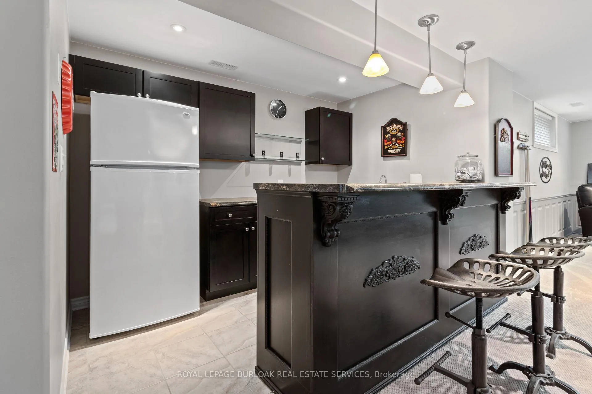 Photo 37 of 21 Farrow Road, Brantford, Oakhill Dr — HOMEH
