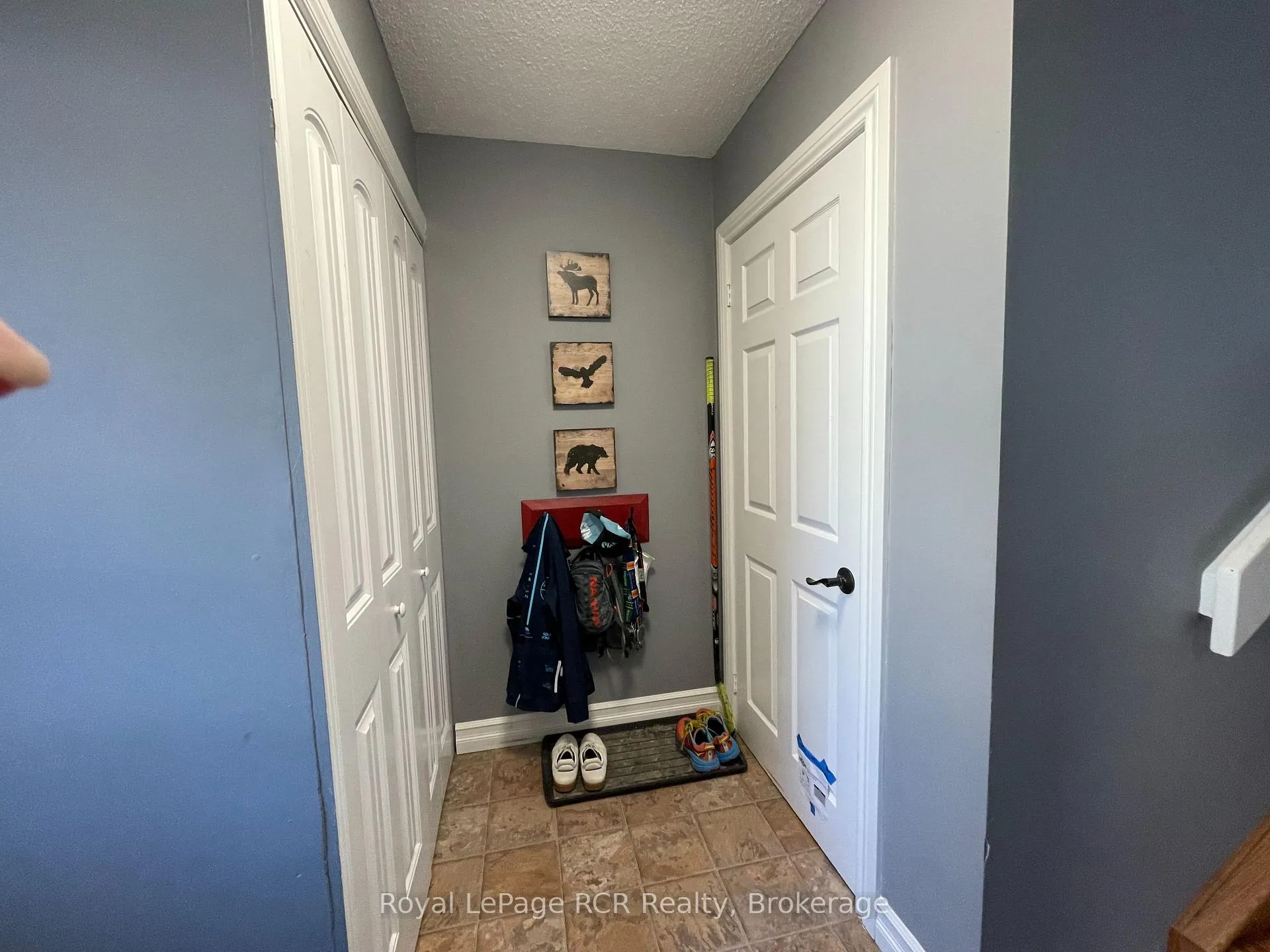 Photo 6 of 409 Thomas Street, Clearview, Stayner — HOMEH