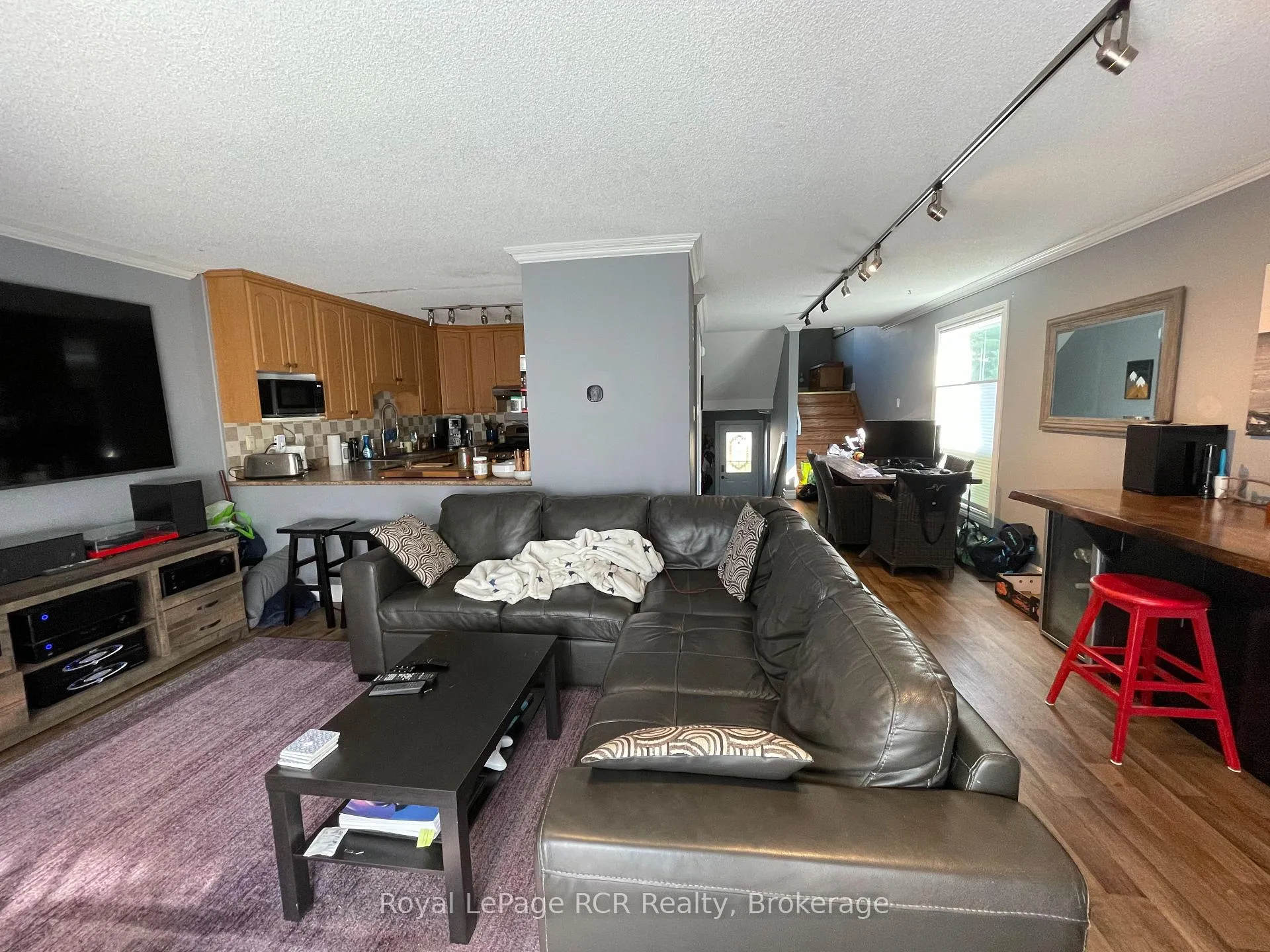 Photo 12 of 409 Thomas Street, Clearview, Stayner — HOMEH