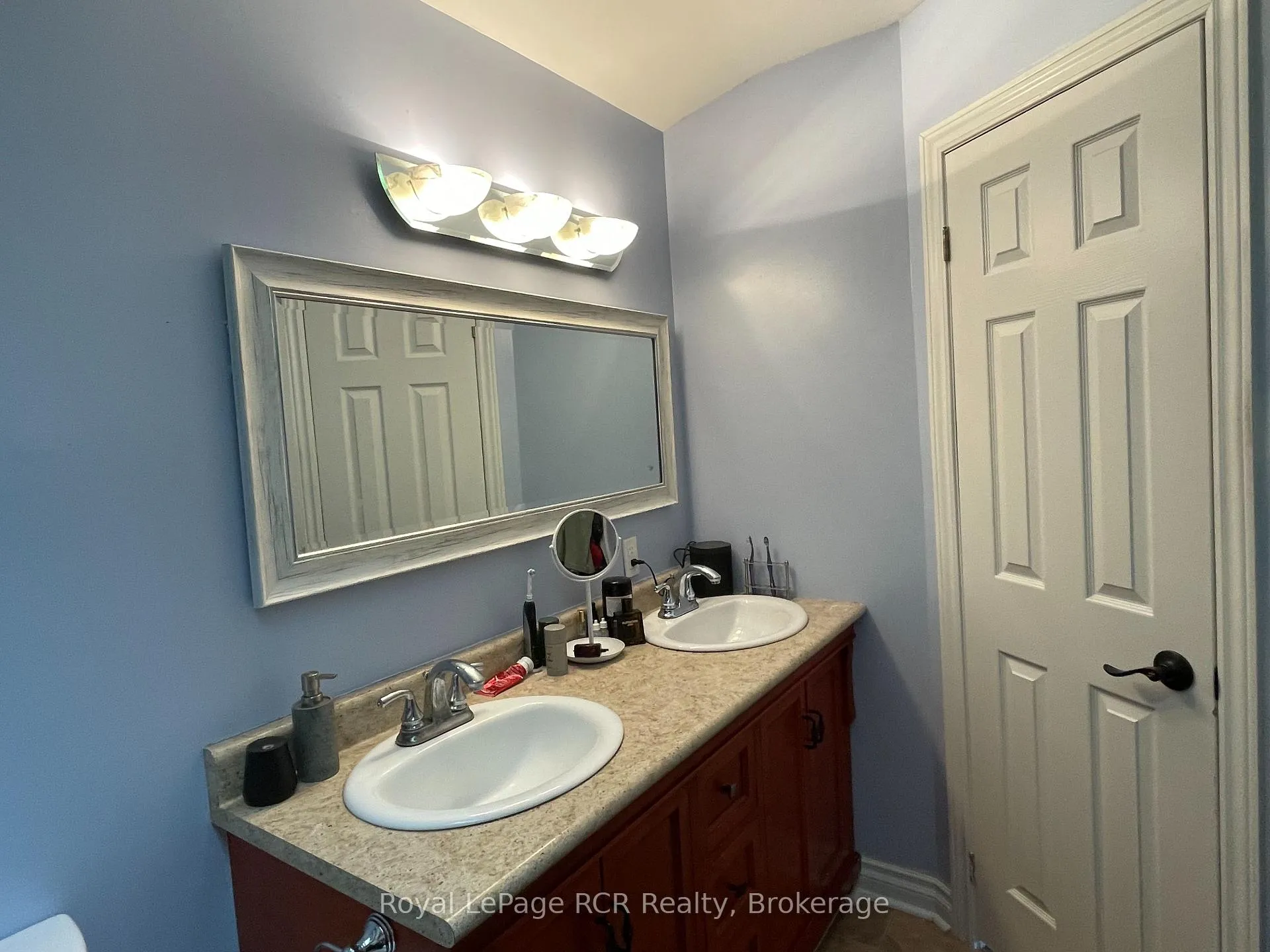 Photo 27 of 409 Thomas Street, Clearview, Stayner — HOMEH