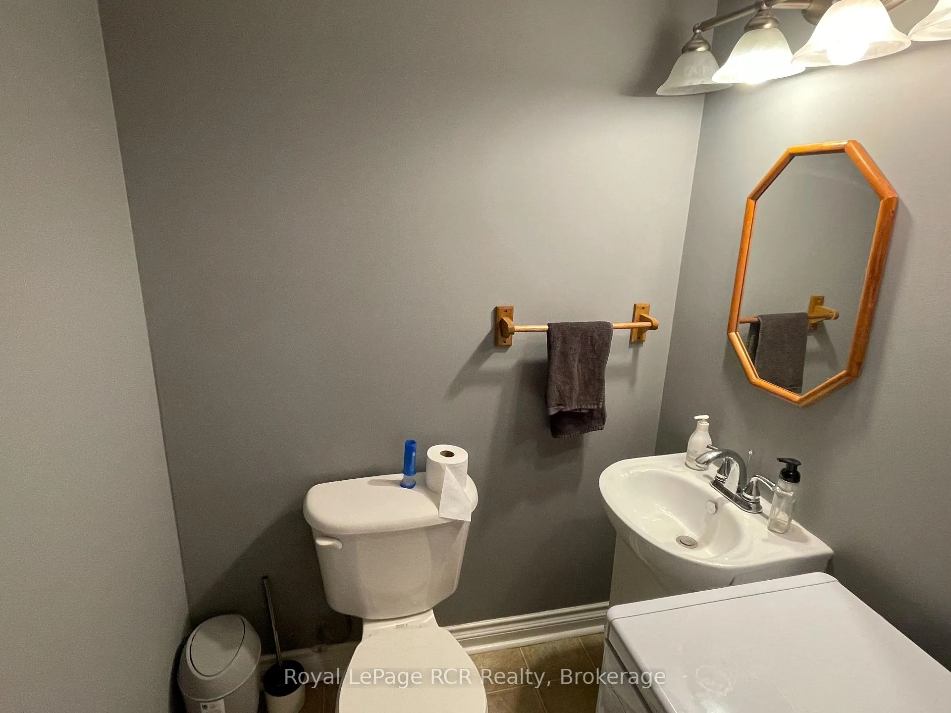 Photo 30 of 409 Thomas Street, Clearview, Stayner — HOMEH