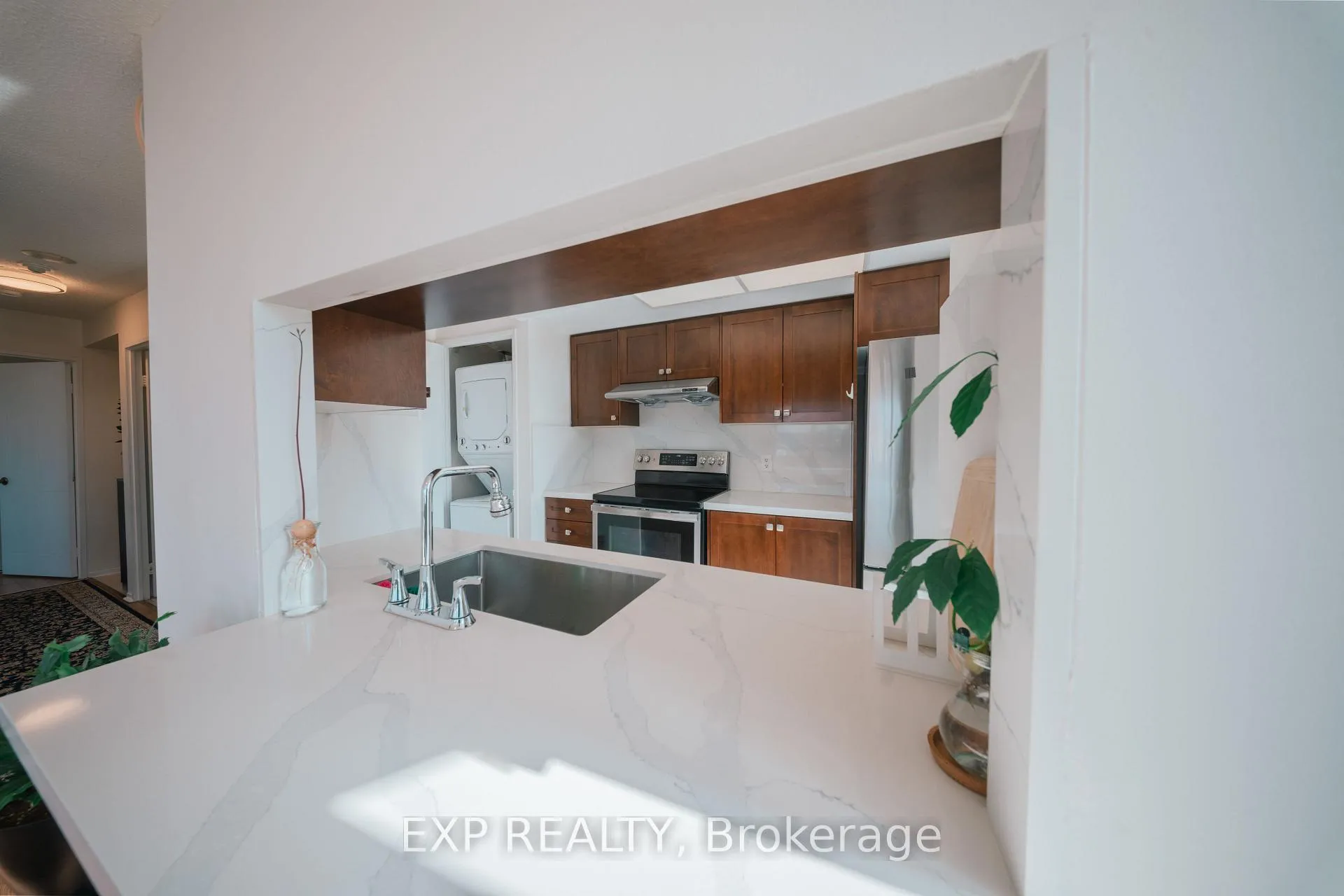 Photo 3 of Unit 310, 2550 Lawrence Avenue E, Scarborough, Dorset Park — HOMEH