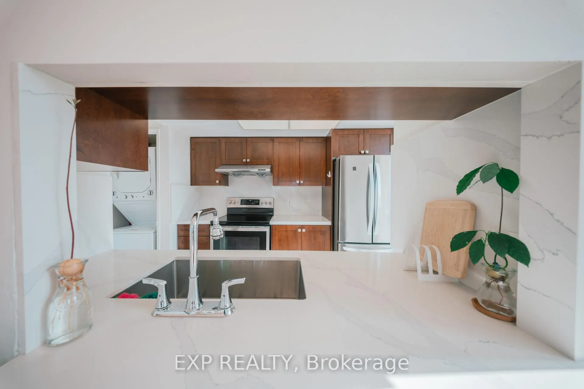 Photo 4 of Unit 310, 2550 Lawrence Avenue E, Scarborough, Dorset Park — HOMEH