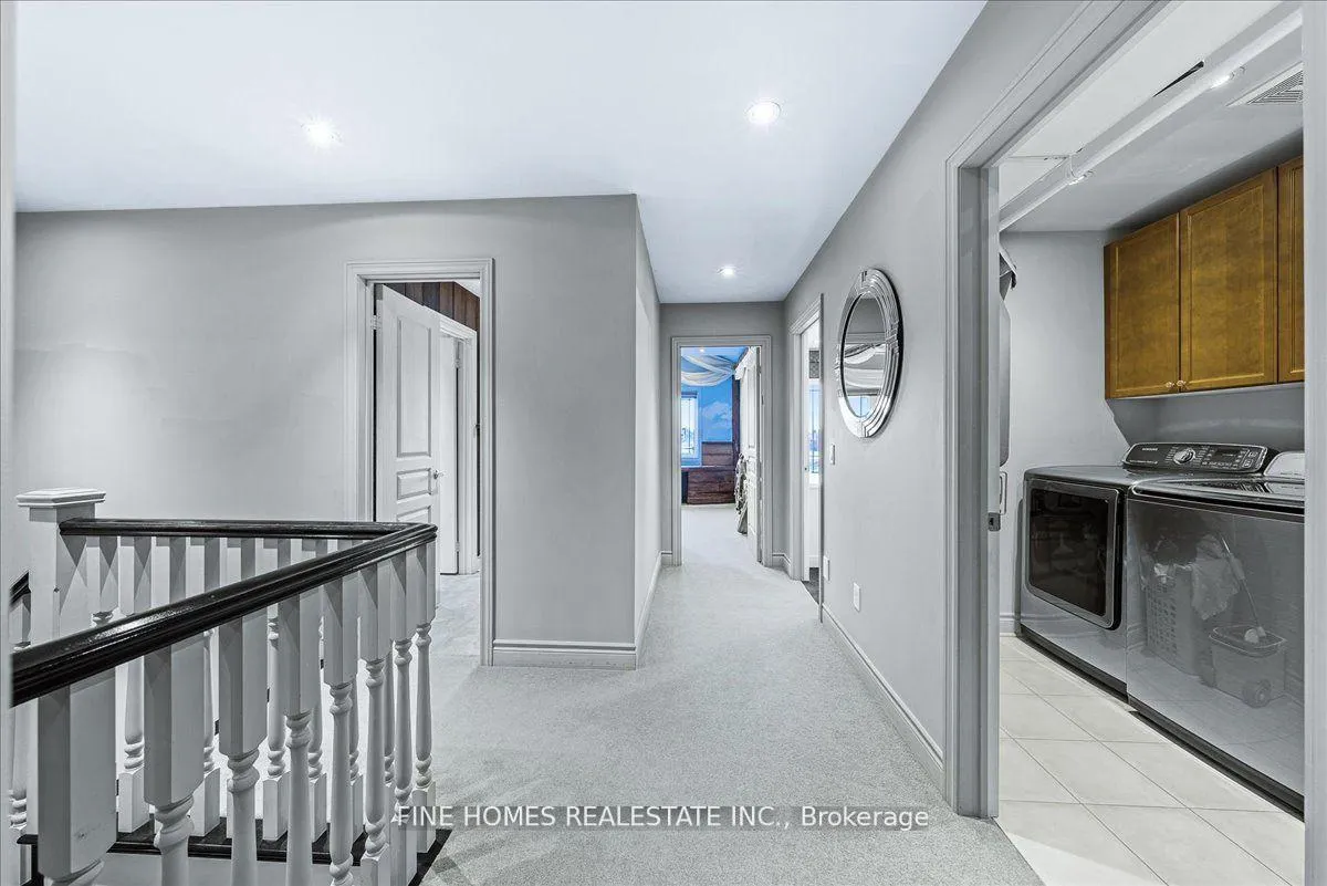 Photo 21 of 26 Gesher Crescent, Vaughan, Patterson — HOMEH