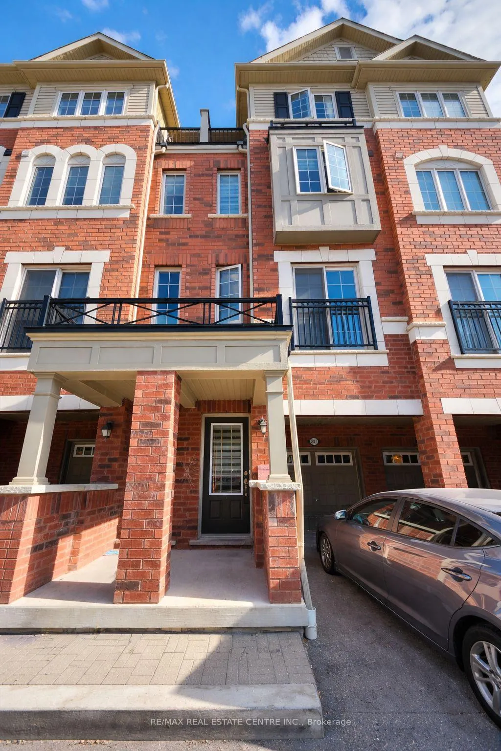 Photo 1 of Unit 382, 2387 Chevron Prince Path, Oshawa, Windfields — HOMEH