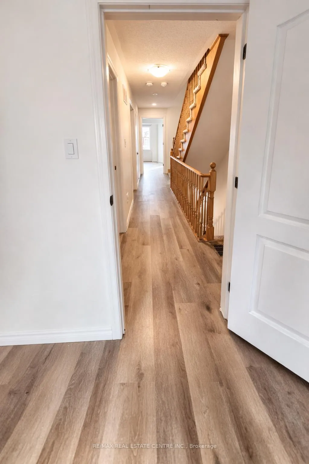 Photo 7 of Unit 382, 2387 Chevron Prince Path, Oshawa, Windfields — HOMEH