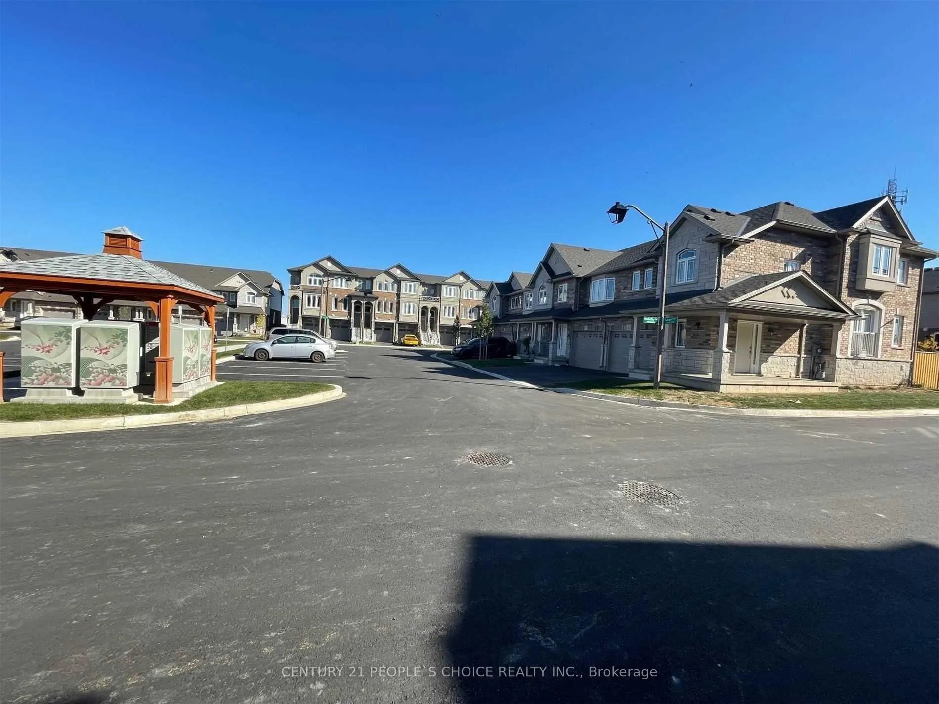 Photo 5 of 2 Loon Lane, Hamilton, Rural Glanbrook — HOMEH