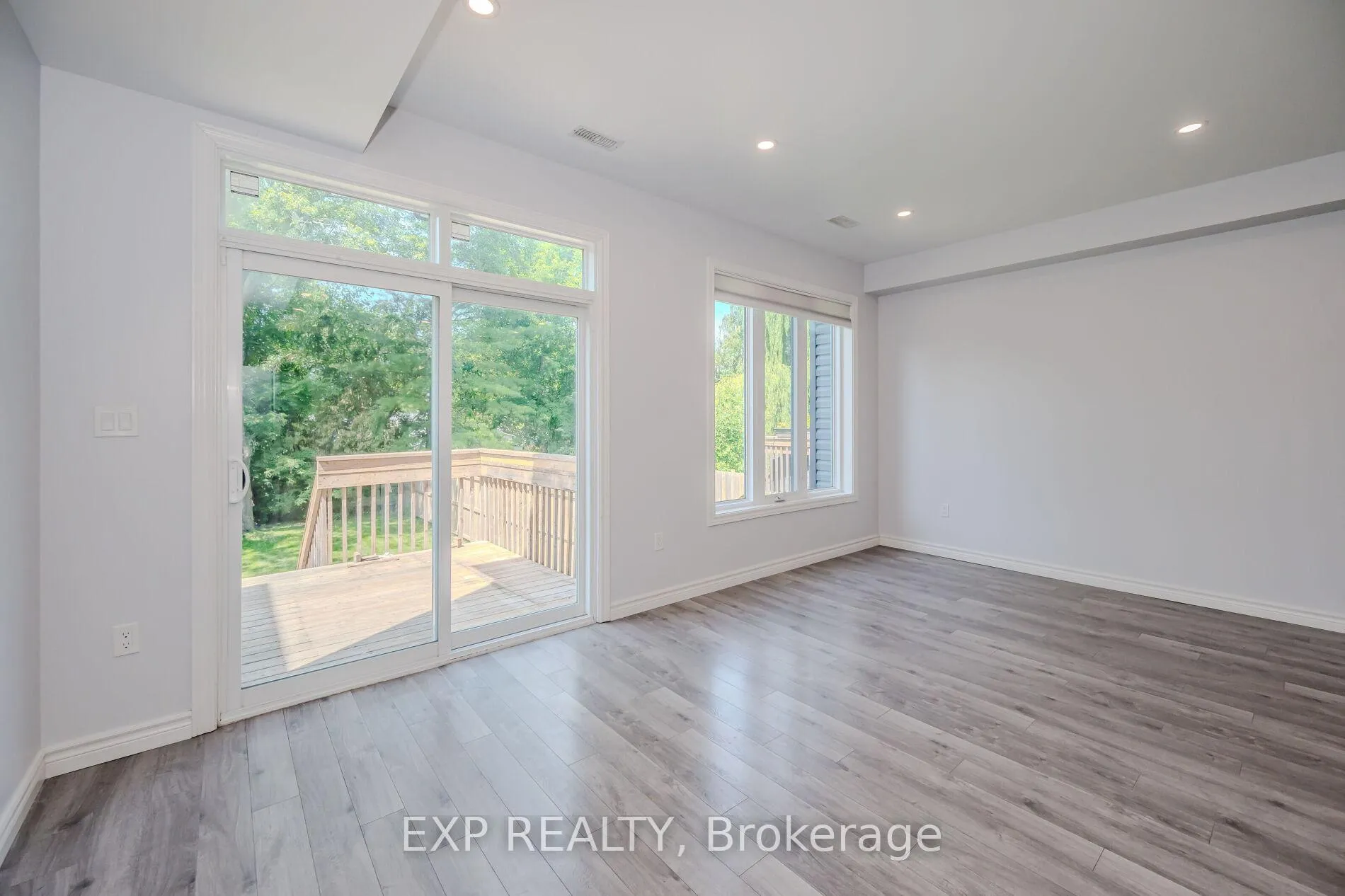 Photo 10 of Unit UPPER, 10B Lloyd Street, St. Catharines, Western Hill — HOMEH