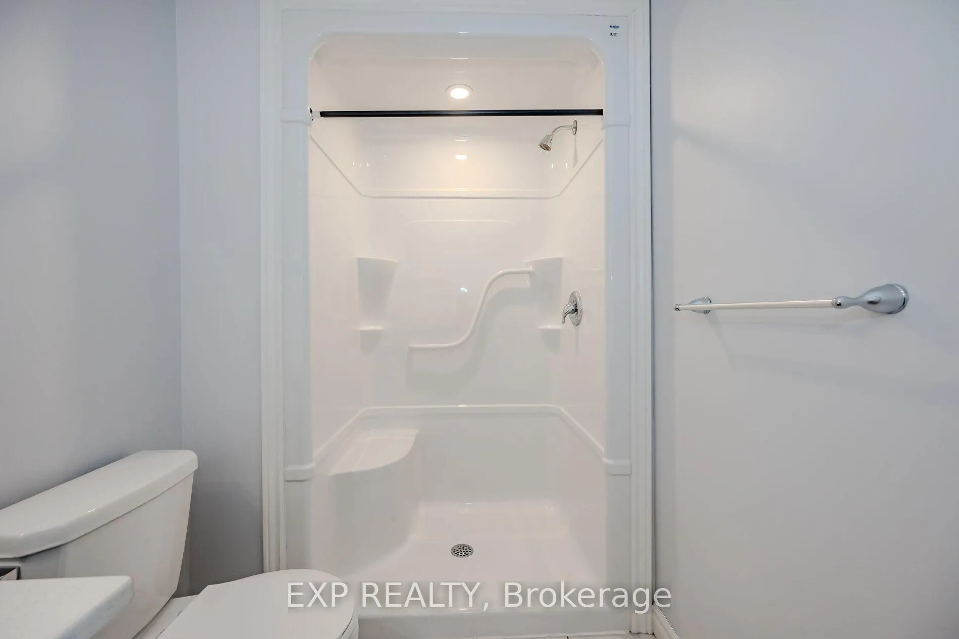 Photo 27 of Unit UPPER, 10B Lloyd Street, St. Catharines, Western Hill — HOMEH